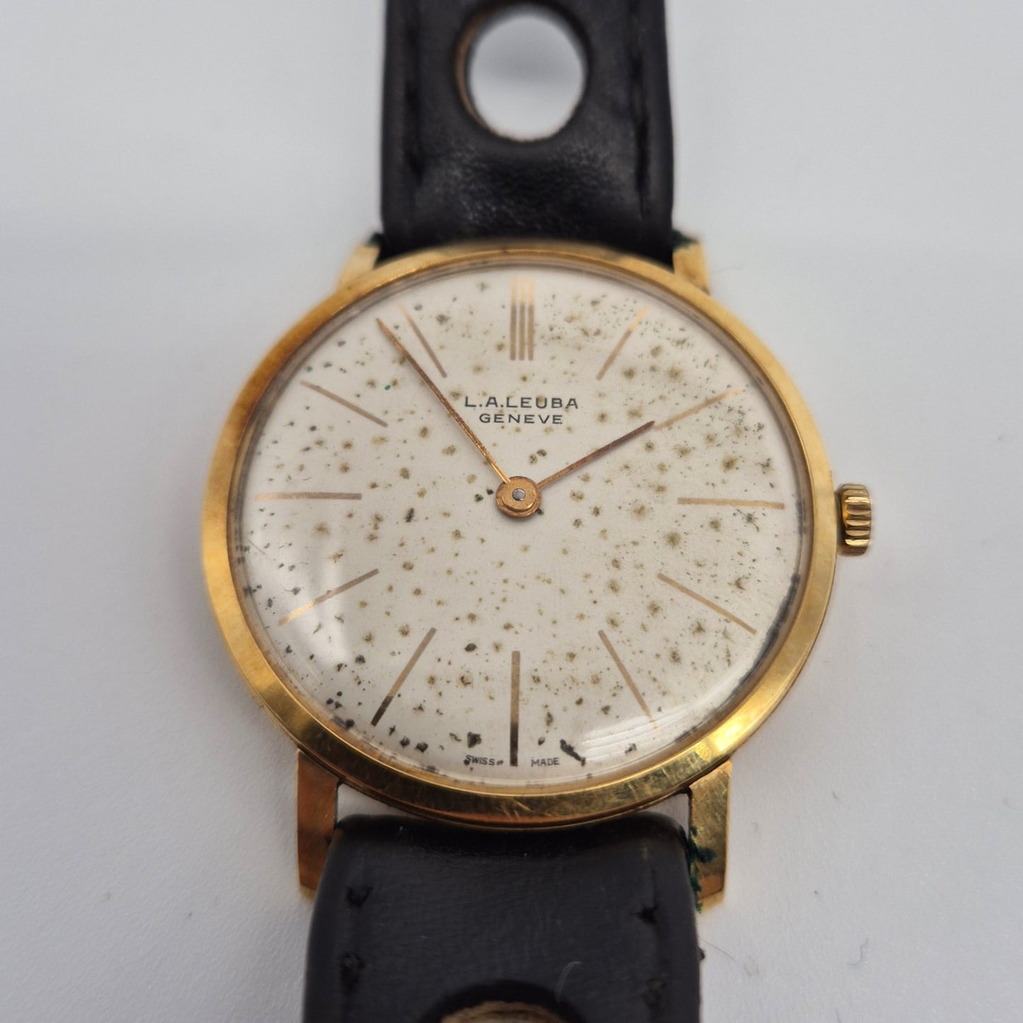 Elegante L.A. Leuba Herrenuhr – Zeitloses Schweizer Design