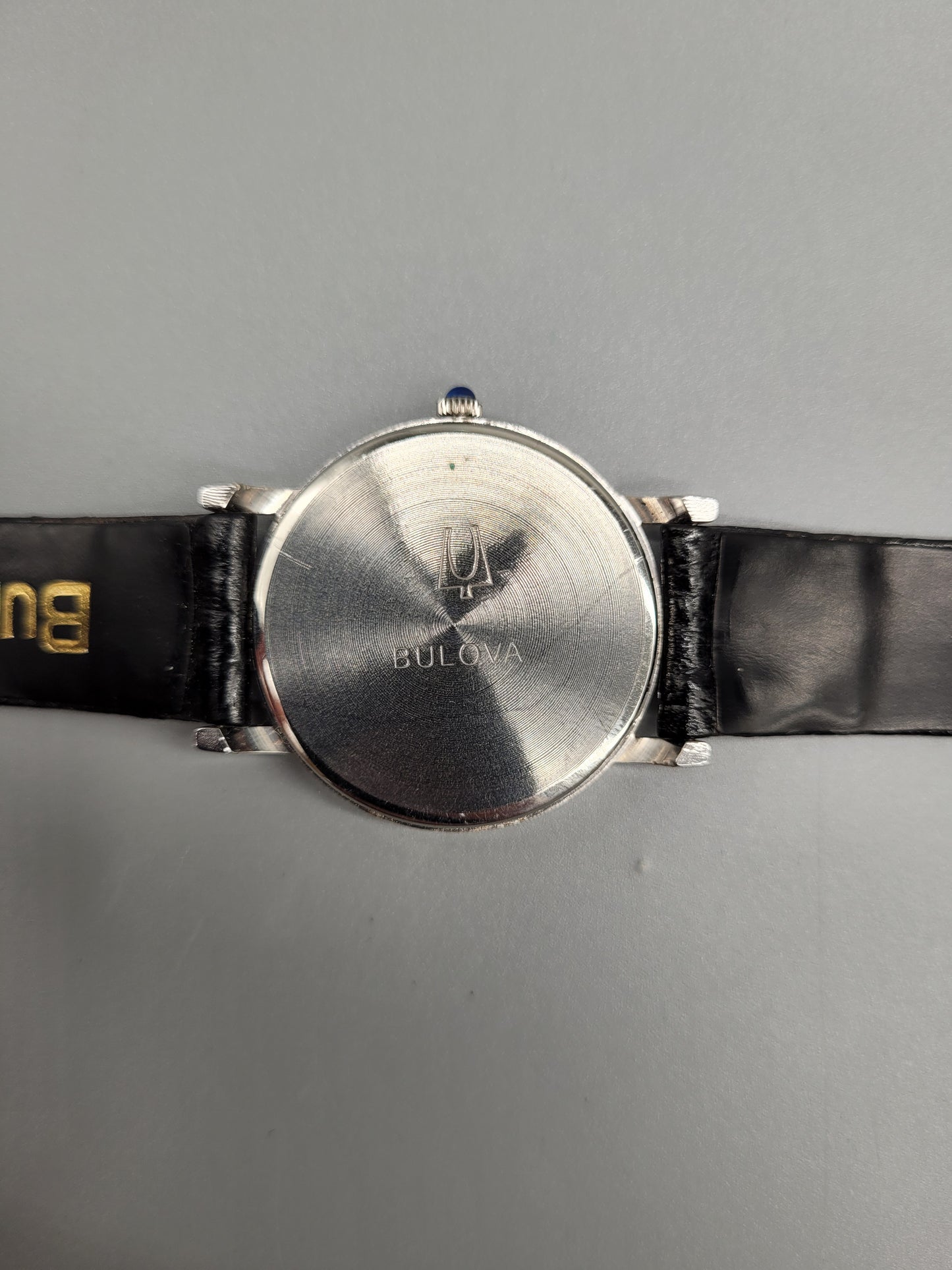 Armbanduhr Bulova Swiss Made Edelstahl Echtleder