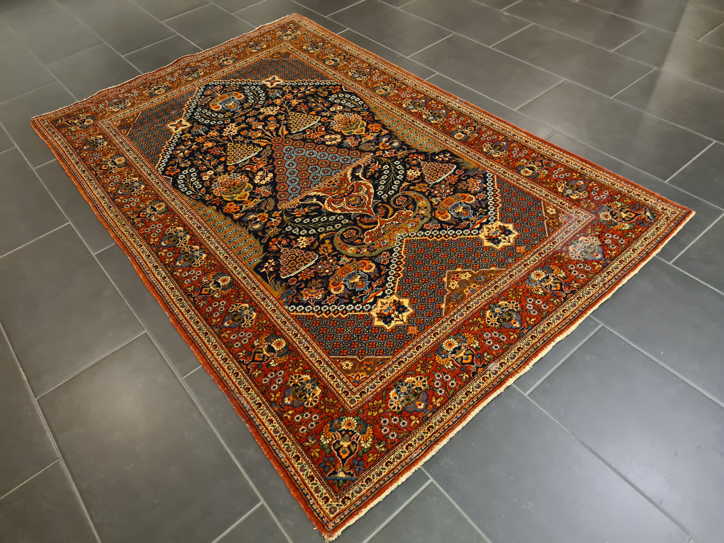 Perserteppich Orientteppich Handgeknüpfter Teppich Keshan antik 210x137cm