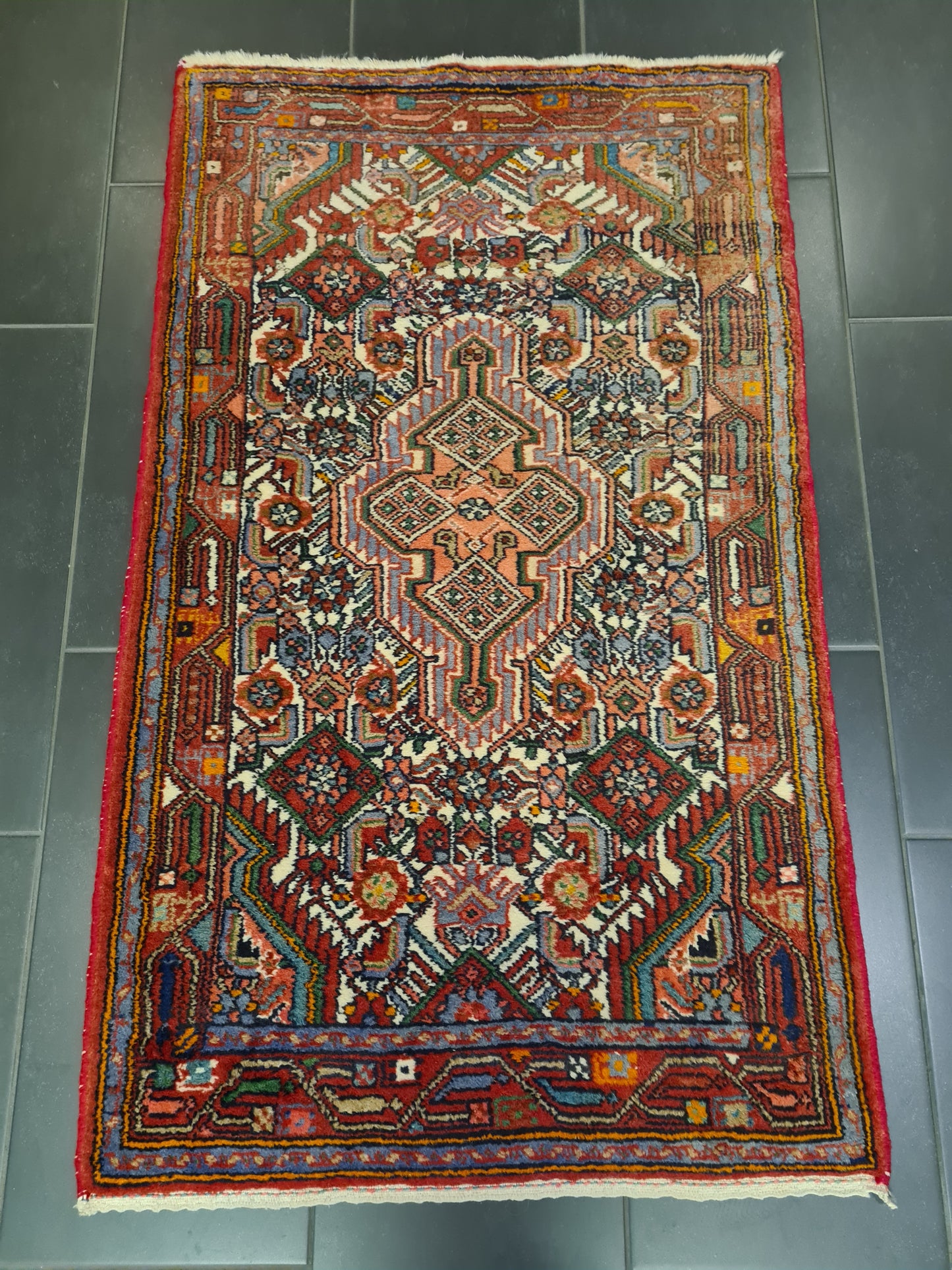 Perserteppich Orientteppich Handgeknüpfter Teppich Hamedan 132x79cm