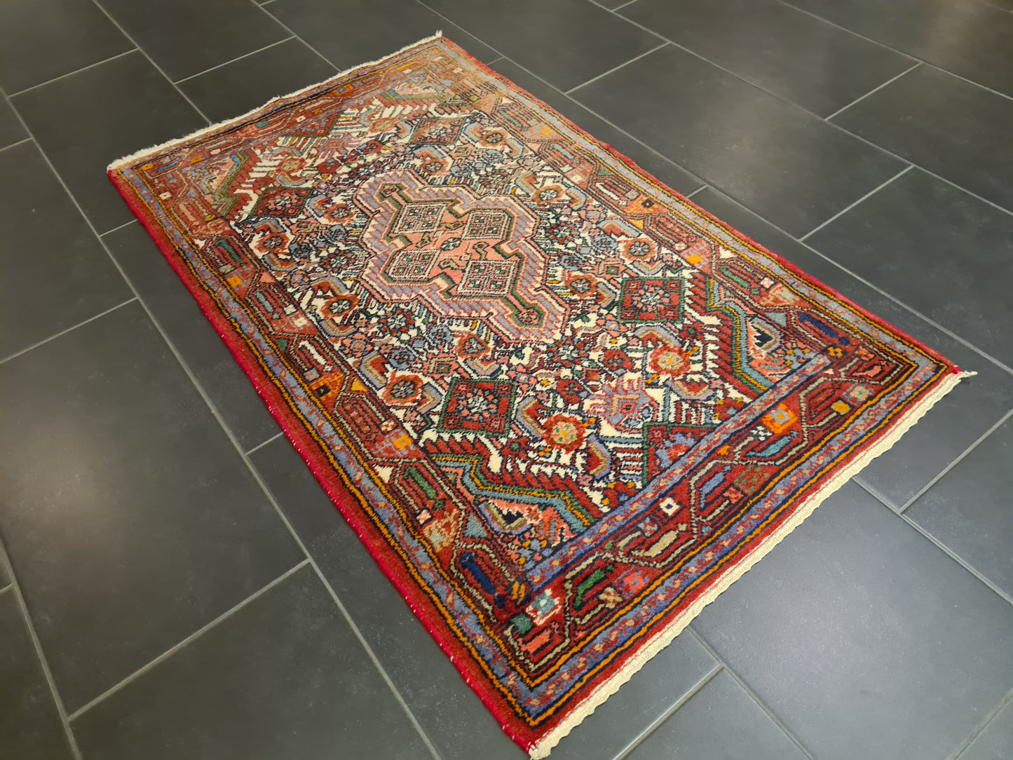 Perserteppich Orientteppich Handgeknüpfter Teppich Hamedan 132x79cm