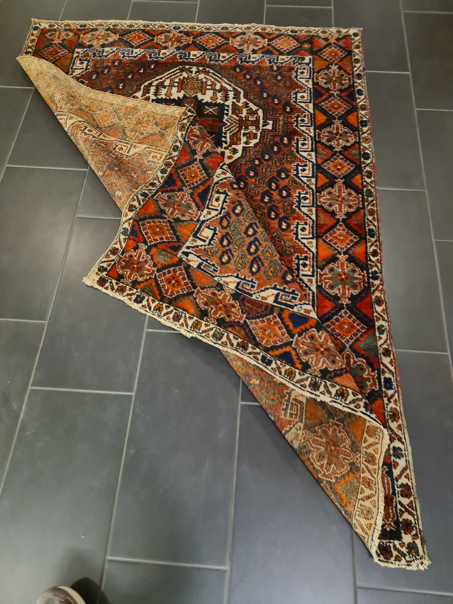 Perserteppich Orientteppich Handgeknüpfter Teppich Afshari antik 200x144cm