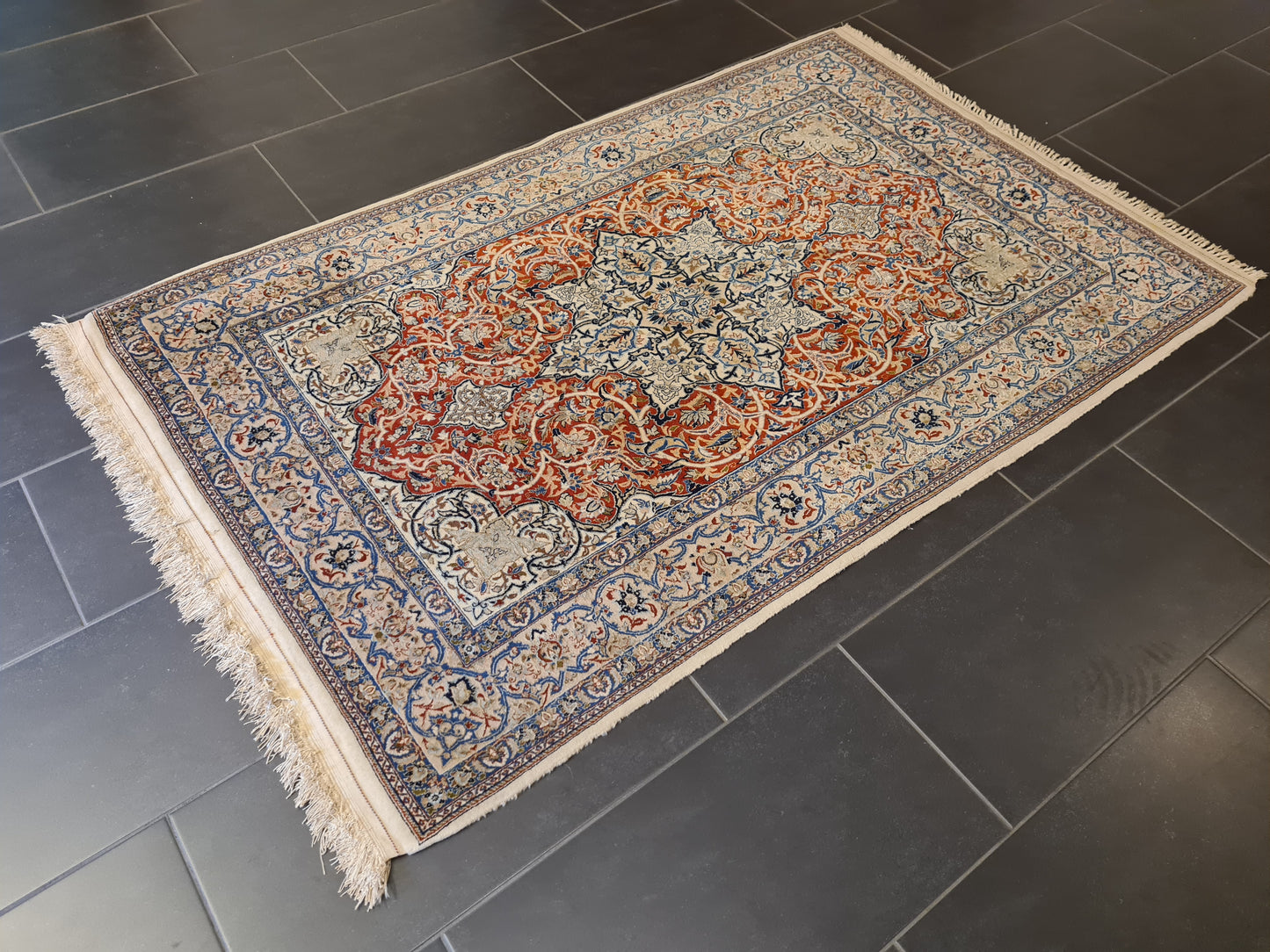 Perserteppich Orientteppich Handgeknüpfter Seiden Teppich Nain 175x115cm