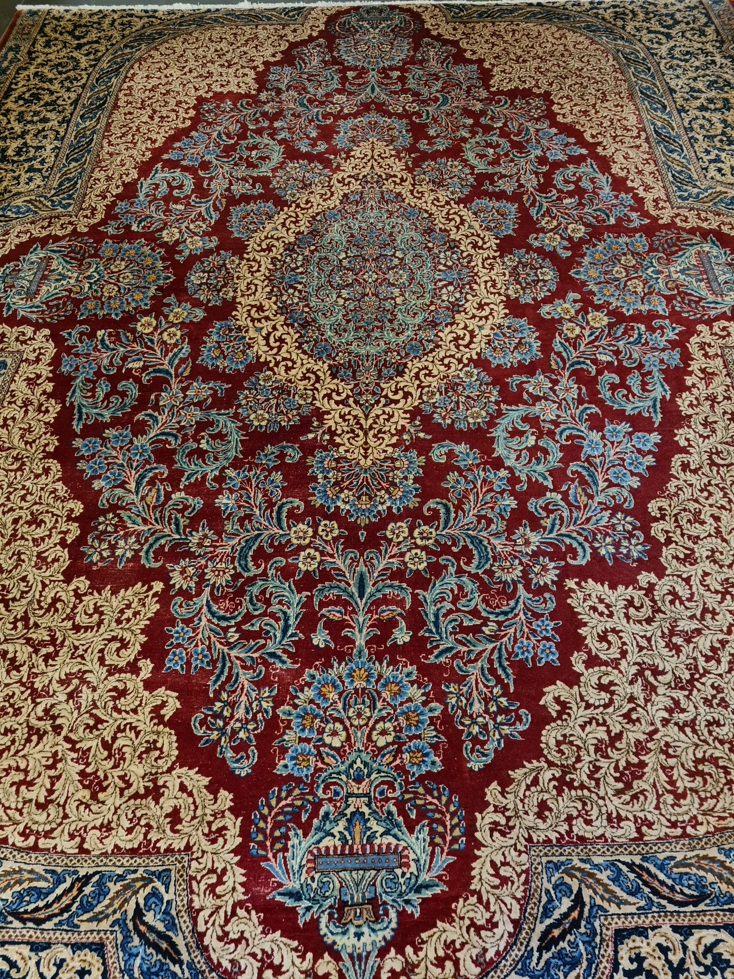 Perserteppich Orientteppich Handgeknüpfter Teppich Laver Kirman 377x300cm