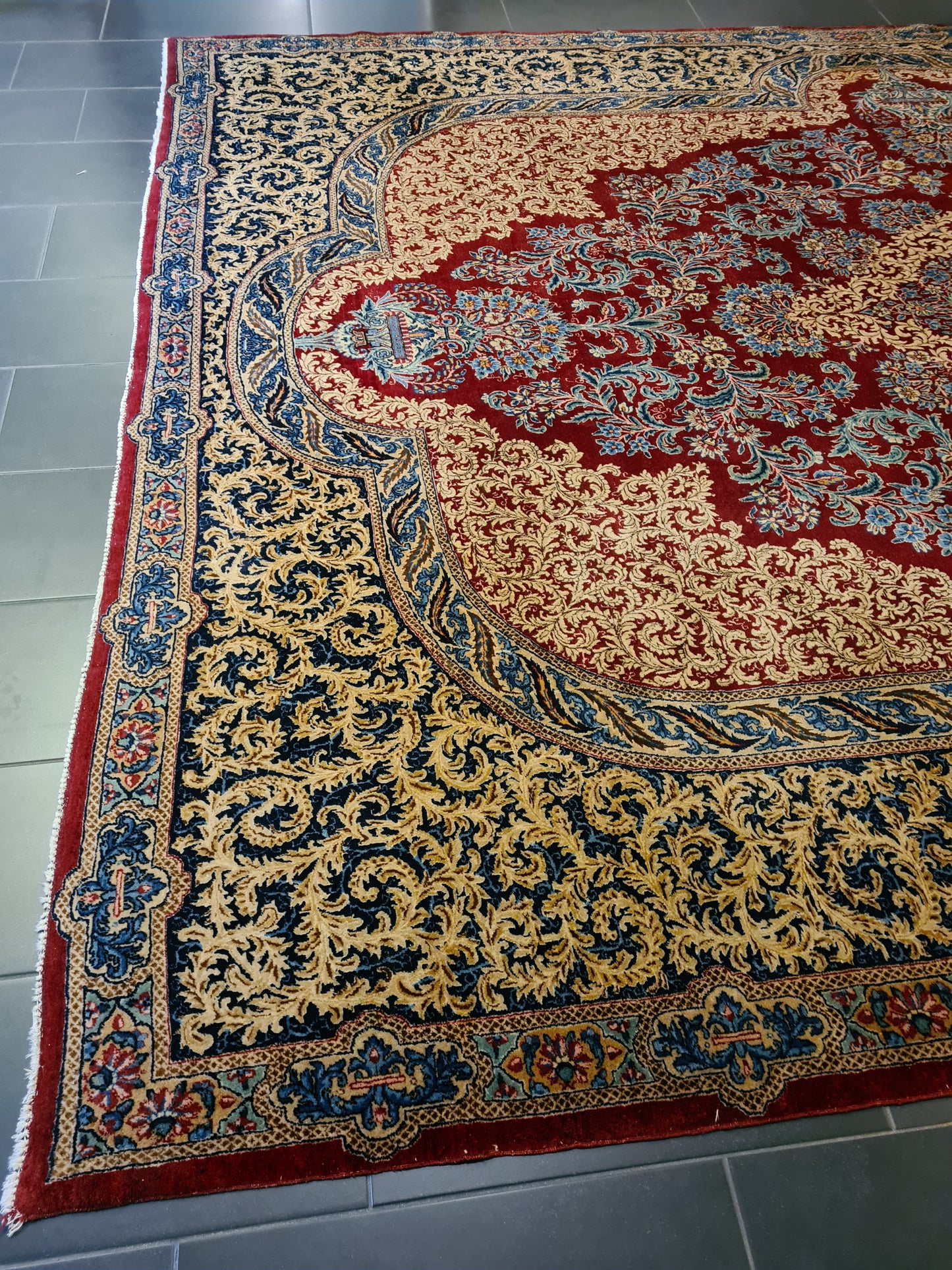 Perserteppich Orientteppich Handgeknüpfter Teppich Laver Kirman 377x300cm