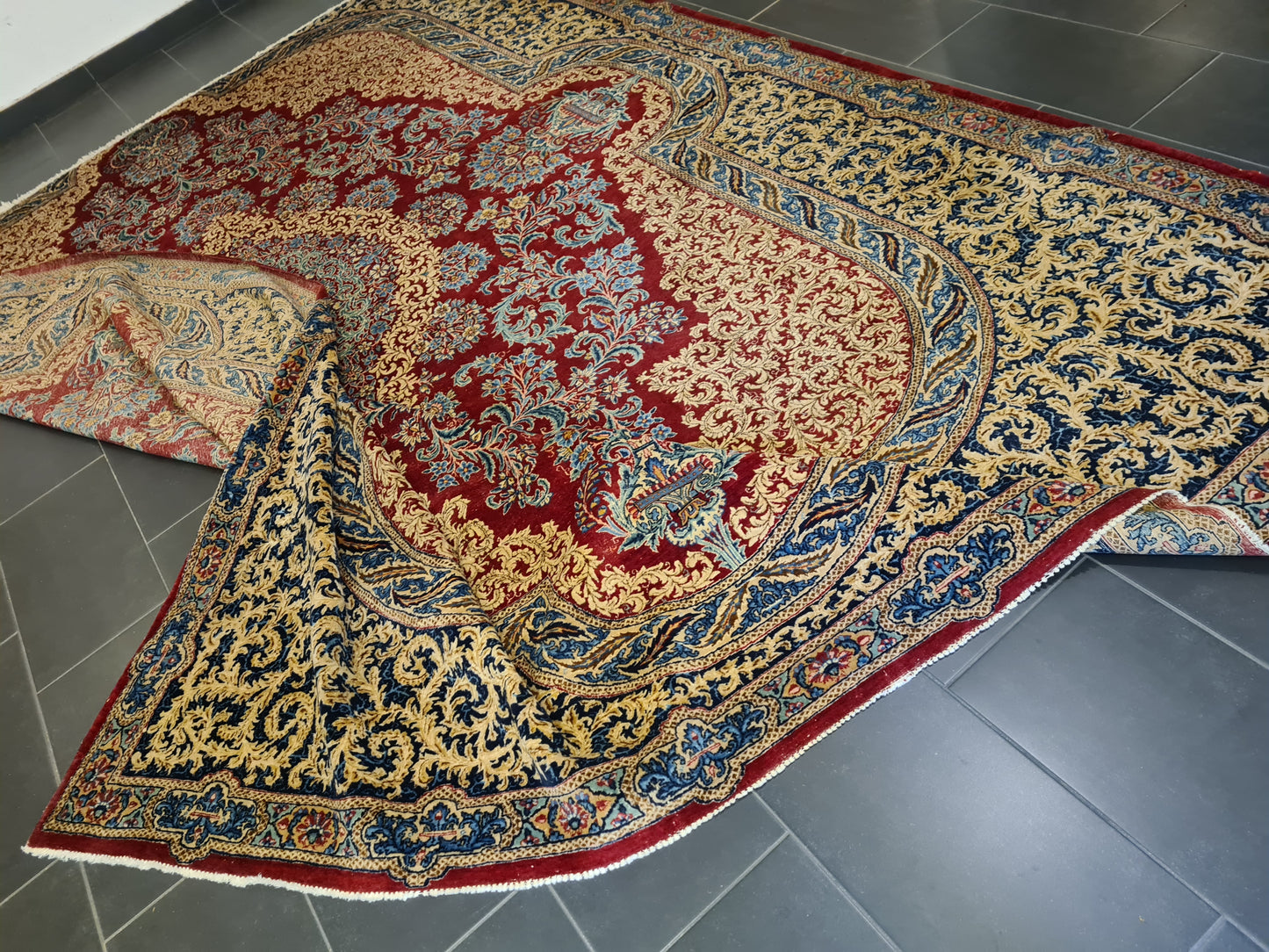 Perserteppich Orientteppich Handgeknüpfter Teppich Laver Kirman 377x300cm