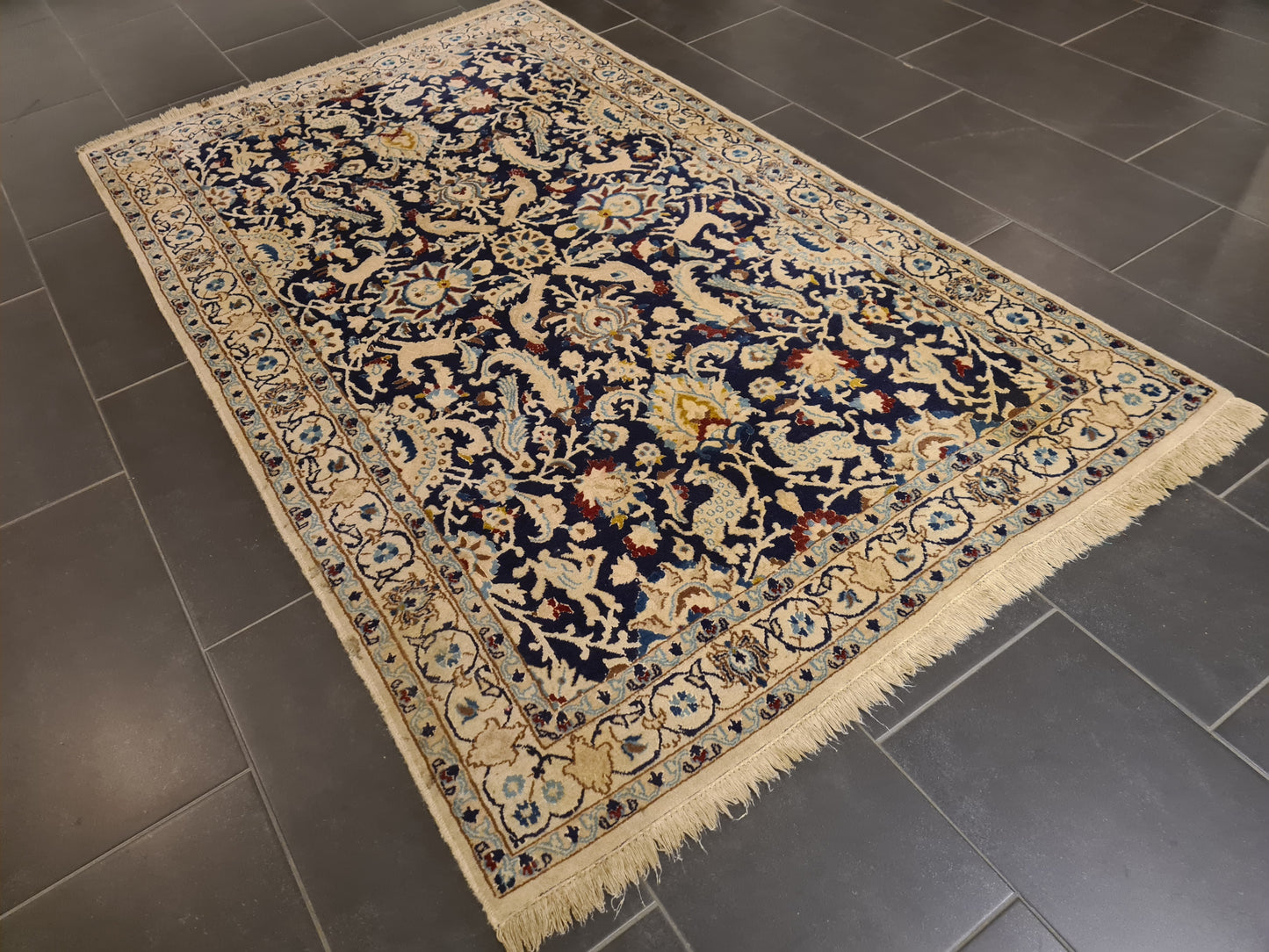 Perserteppich Orientteppich Handgeknüpfter Teppich Nain fein 208x123cm