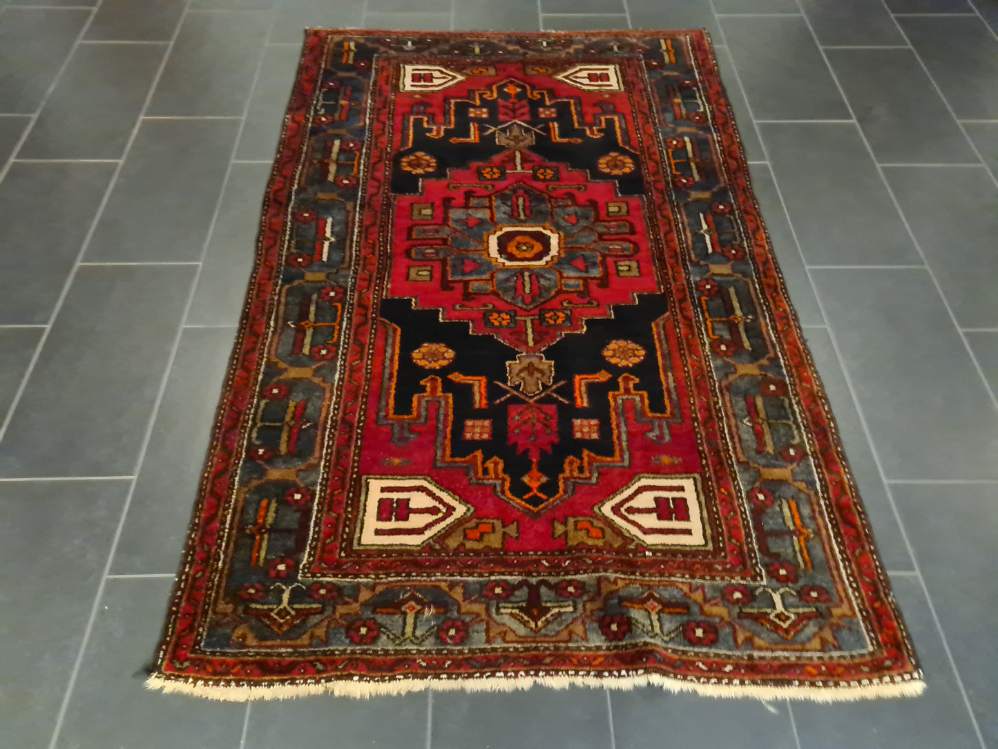 Perserteppich Orientteppich Handgeknüpfter Teppich Malaya 207x132cm