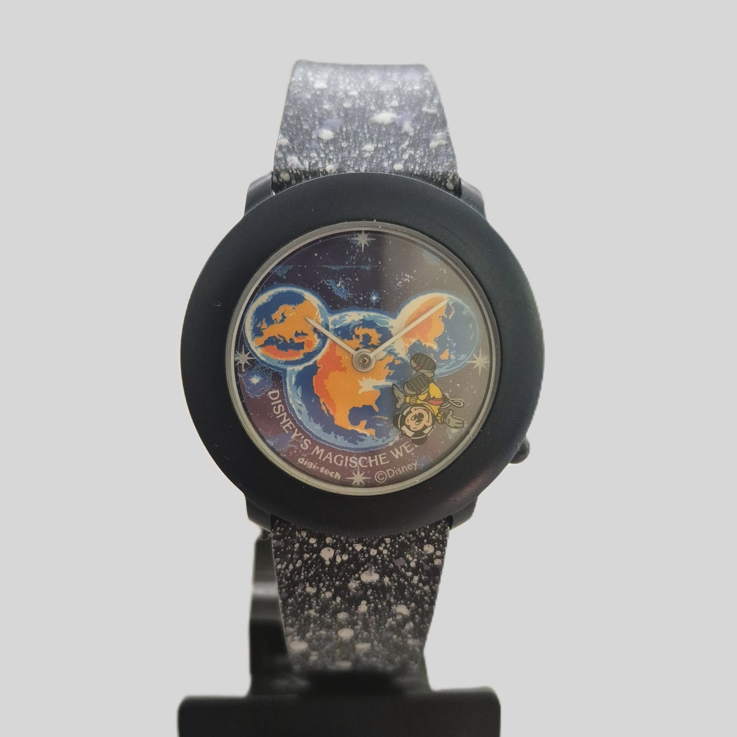 Disney „Magische Welt“ Armbanduhr – Fantasievoller Blick ins Universum