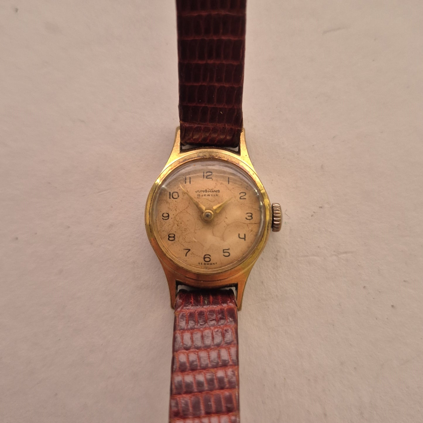 Vintage Junghans Damenarmbanduhr – Klassische Eleganz aus Deutschland