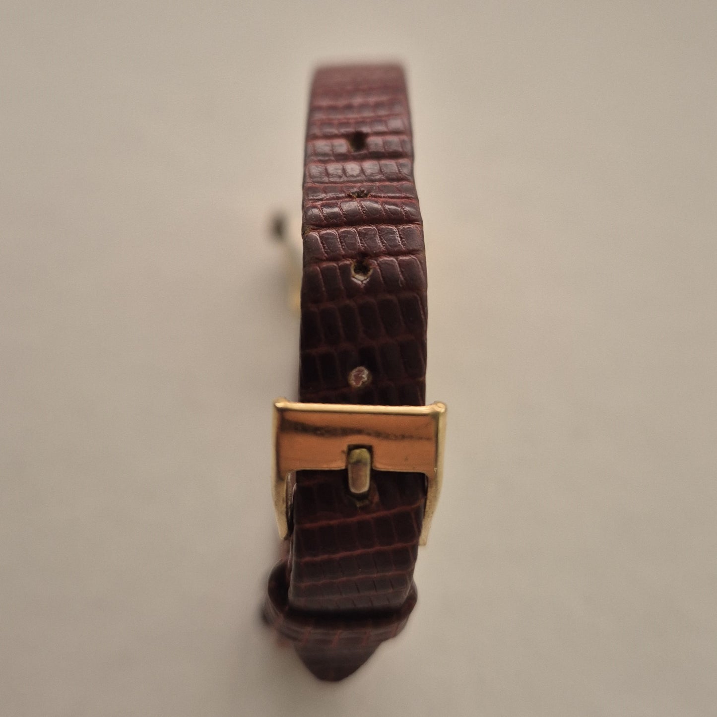 Vintage Junghans Damenarmbanduhr – Klassische Eleganz aus Deutschland