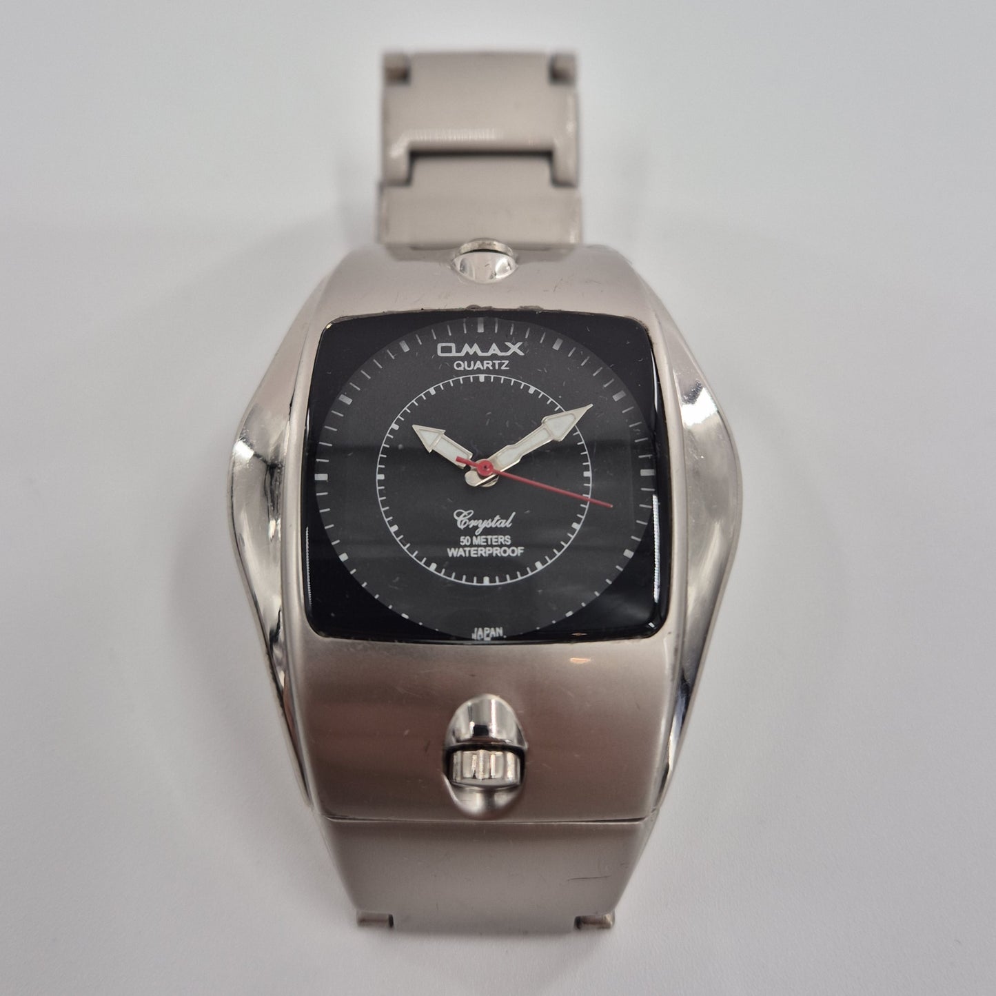 Moderne Omax Quartz Armbanduhr – Präzision und Eleganz – Gallery