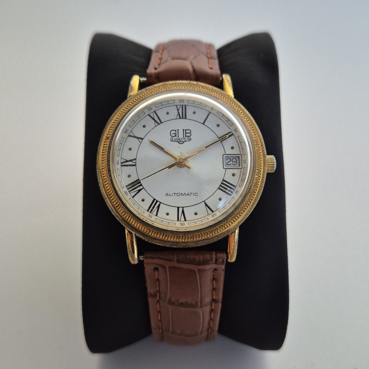 Elegante GIB Automatic Armbanduhr – Klassisches Design mit römischen Ziffern