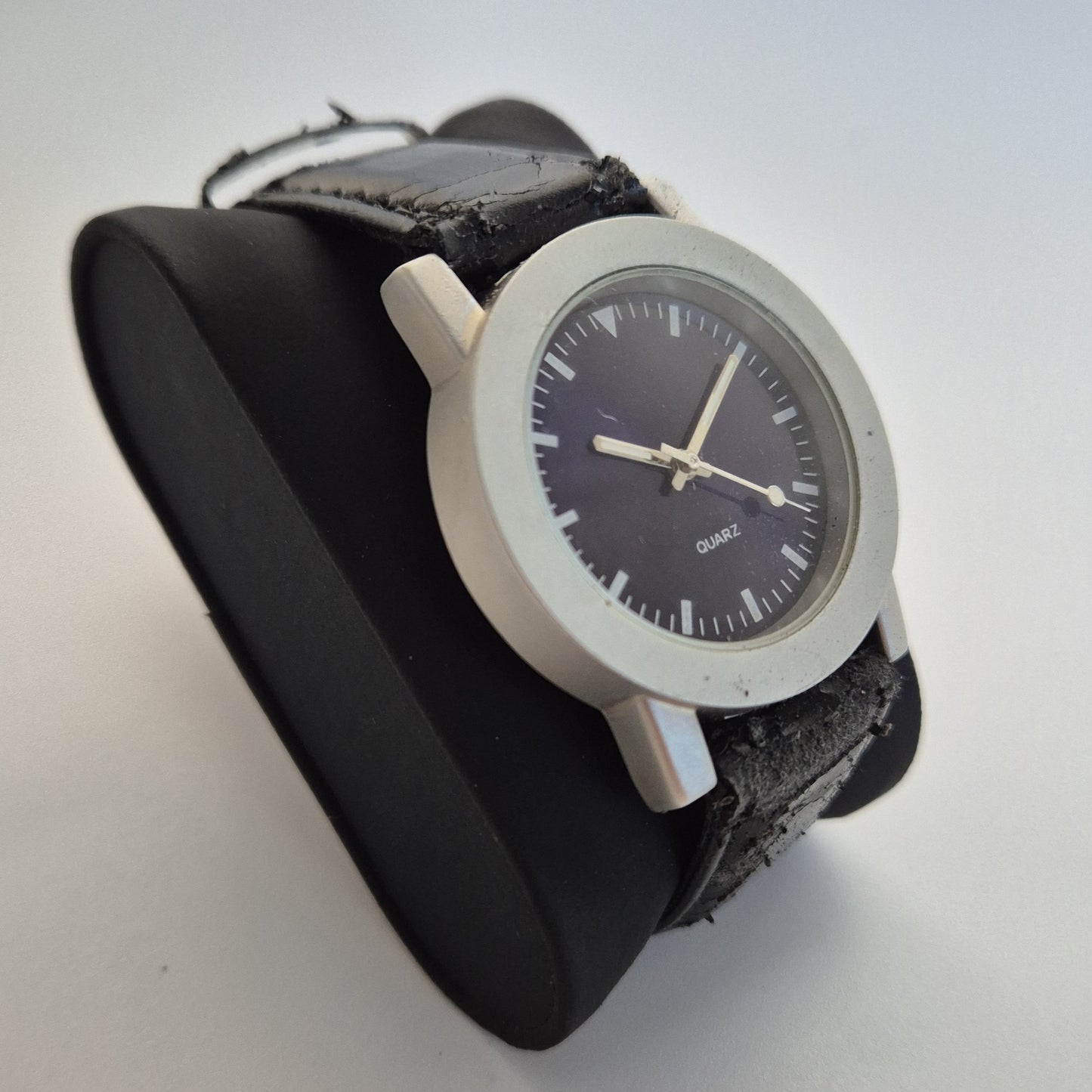 Klassische Mido Herrenarmbanduhr – Schlichtes Design in Originalbox