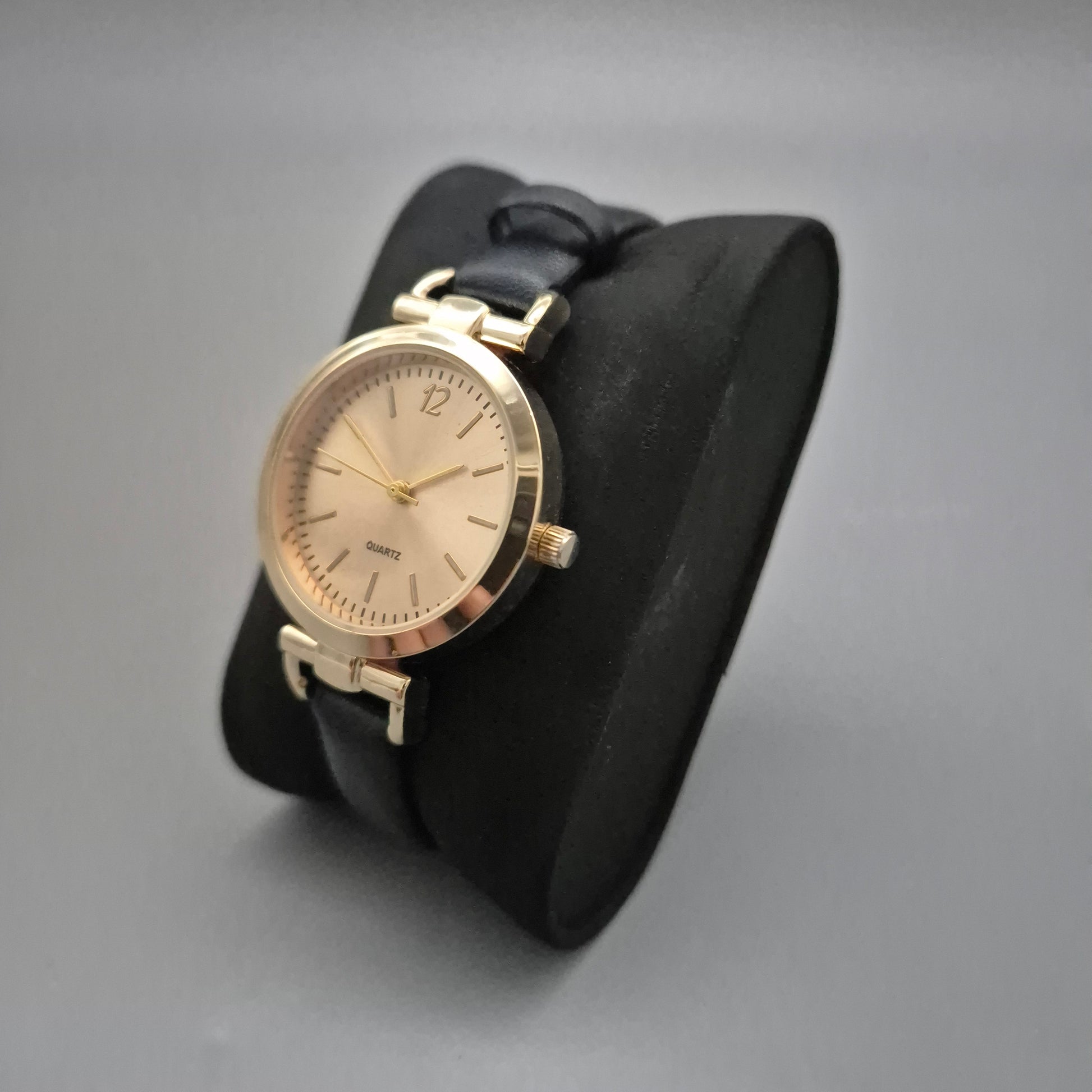 Quartz Watch Armbanduhr Eternal Love Elegante Eternal Love