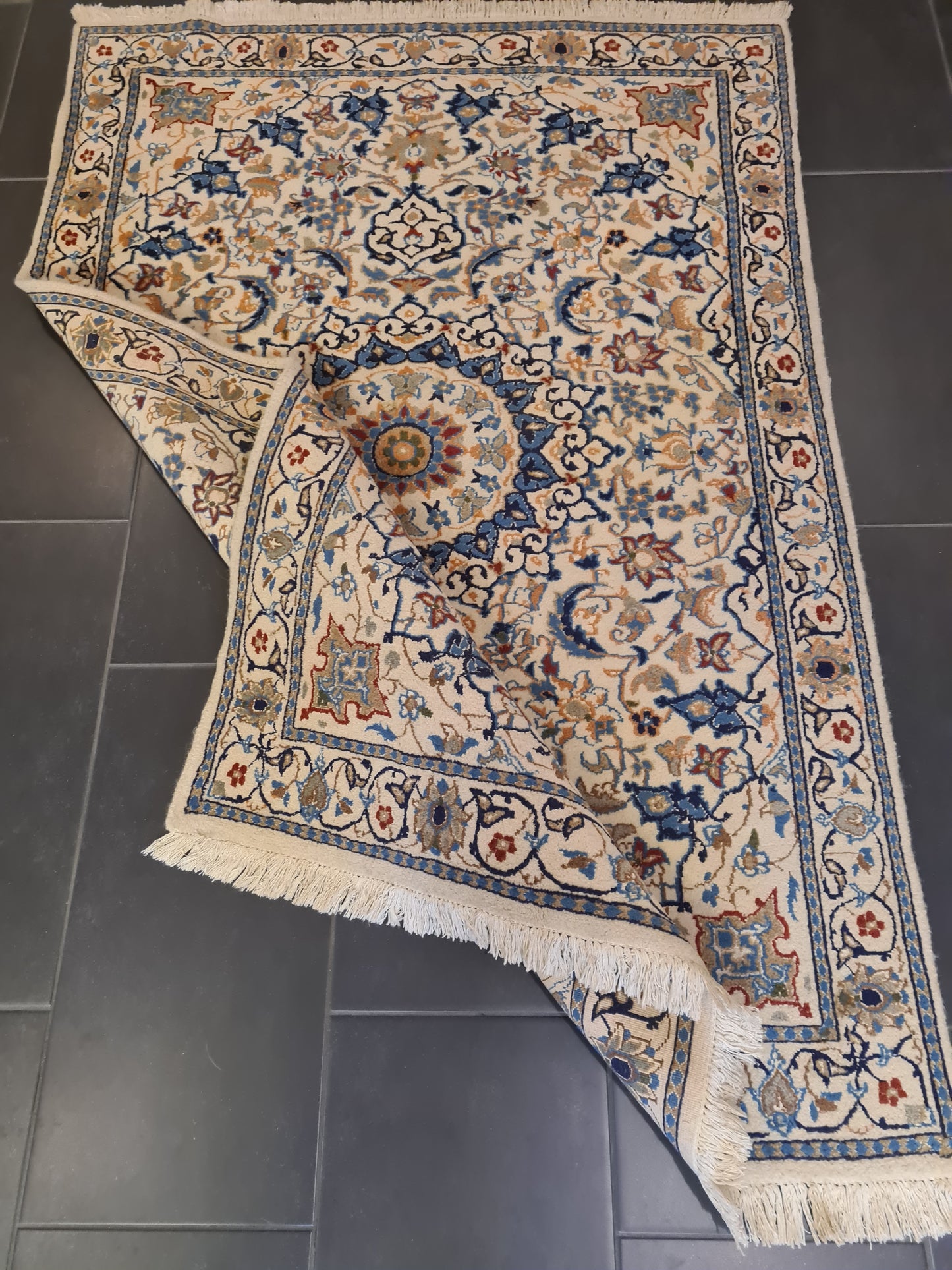 Perserteppich Orientteppich Handgeknüpfter Teppich Nain mit Seide 150x94cm