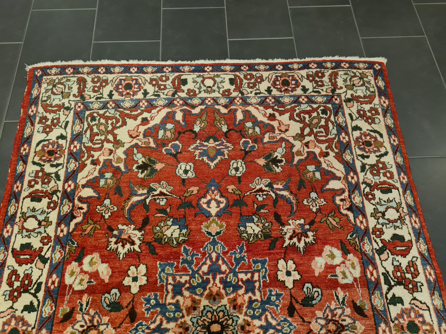 Perserteppich Orientteppich Handgeknüpfter Teppich Isfahan antik 210x150cm