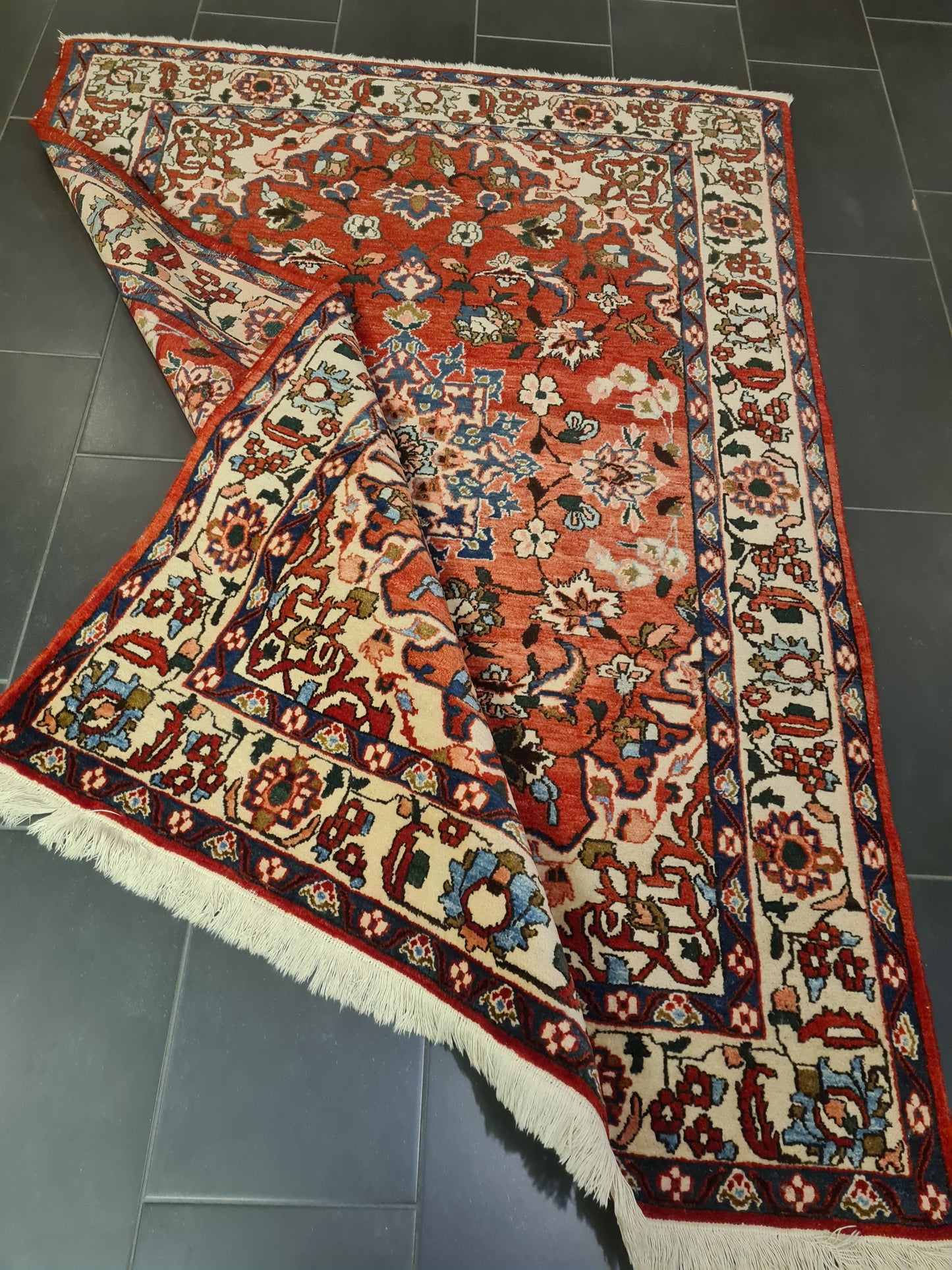 Perserteppich Orientteppich Handgeknüpfter Teppich Isfahan antik 210x150cm