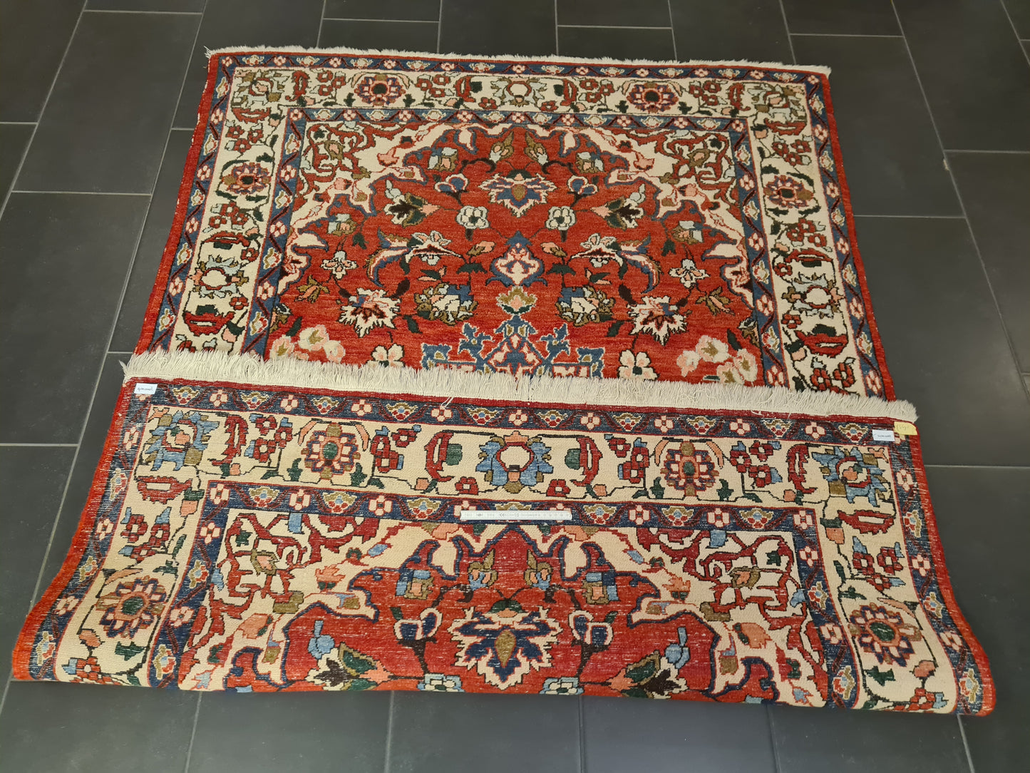 Perserteppich Orientteppich Handgeknüpfter Teppich Isfahan antik 210x150cm