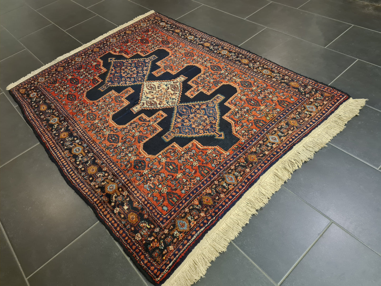 Perserteppich Orientteppich Handgeknüpfter Teppich Senneh Bidjar 160x121cm