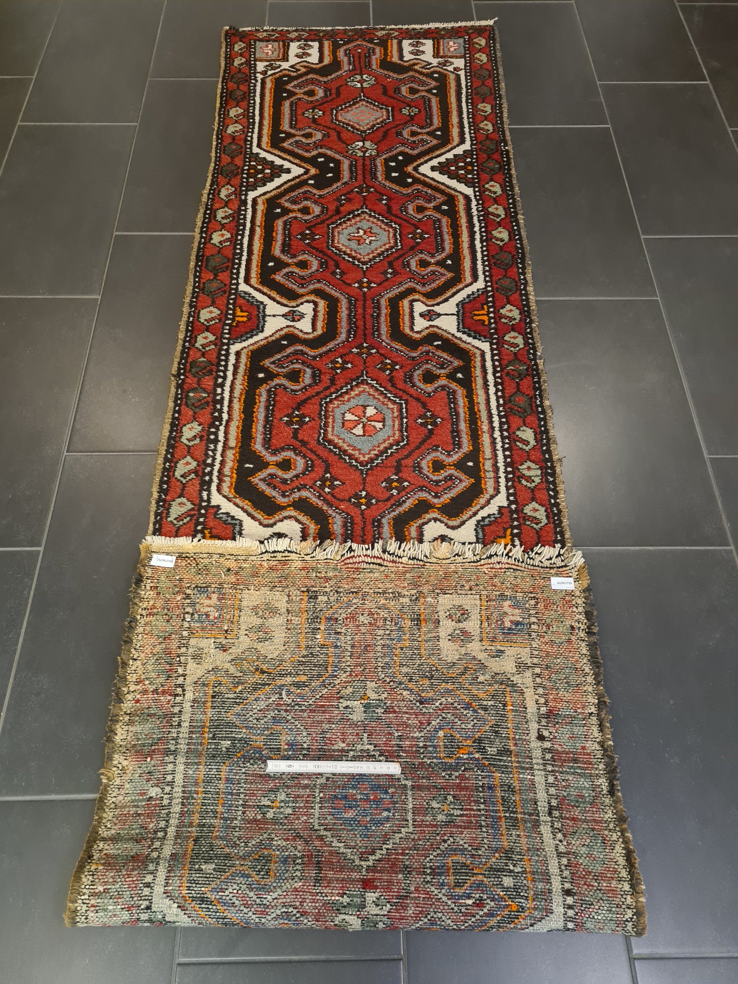 Perserteppich Orientteppich Handgeknüpfter Teppich Malaya antik 282x76cm