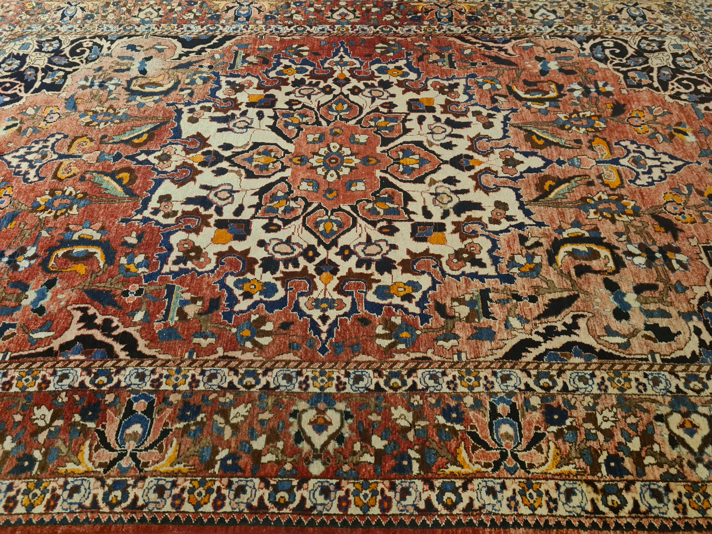 Perserteppich Orientteppich Handgeknüpfter Teppich Bachtiar fein 330x215cm