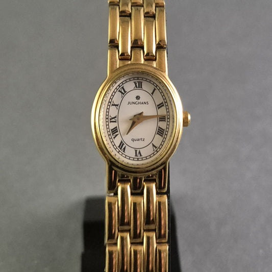 Klassische Junghans Damenarmbanduhr – Goldener Stil mit römischen Ziffern