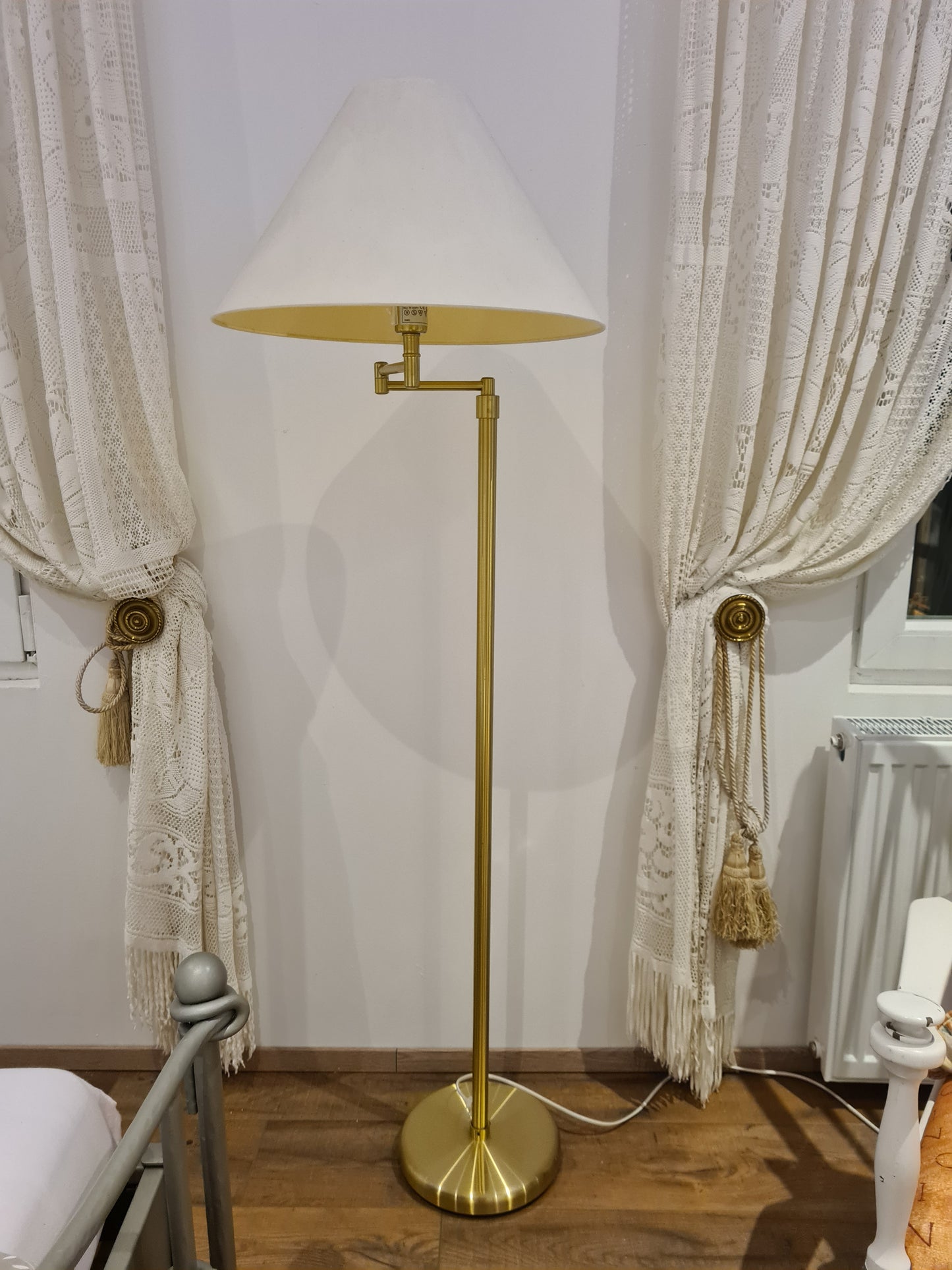Elegante Art-Déco-Stehlampe – Gelenklampe mit Schirm Messing