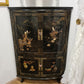 Antiker chinesischer Eckschrank – Holz Speckstein, handbemalt