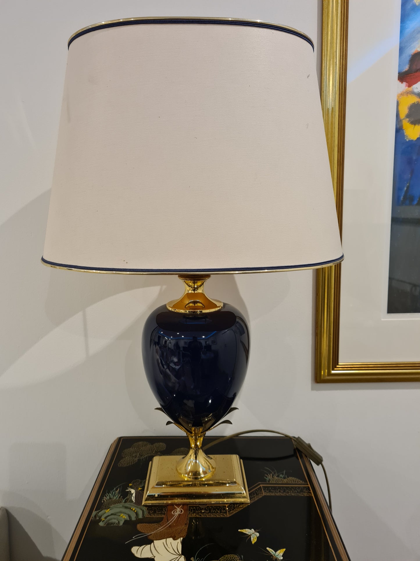 Le Dauphin Tischlampe – Porzellan Messing