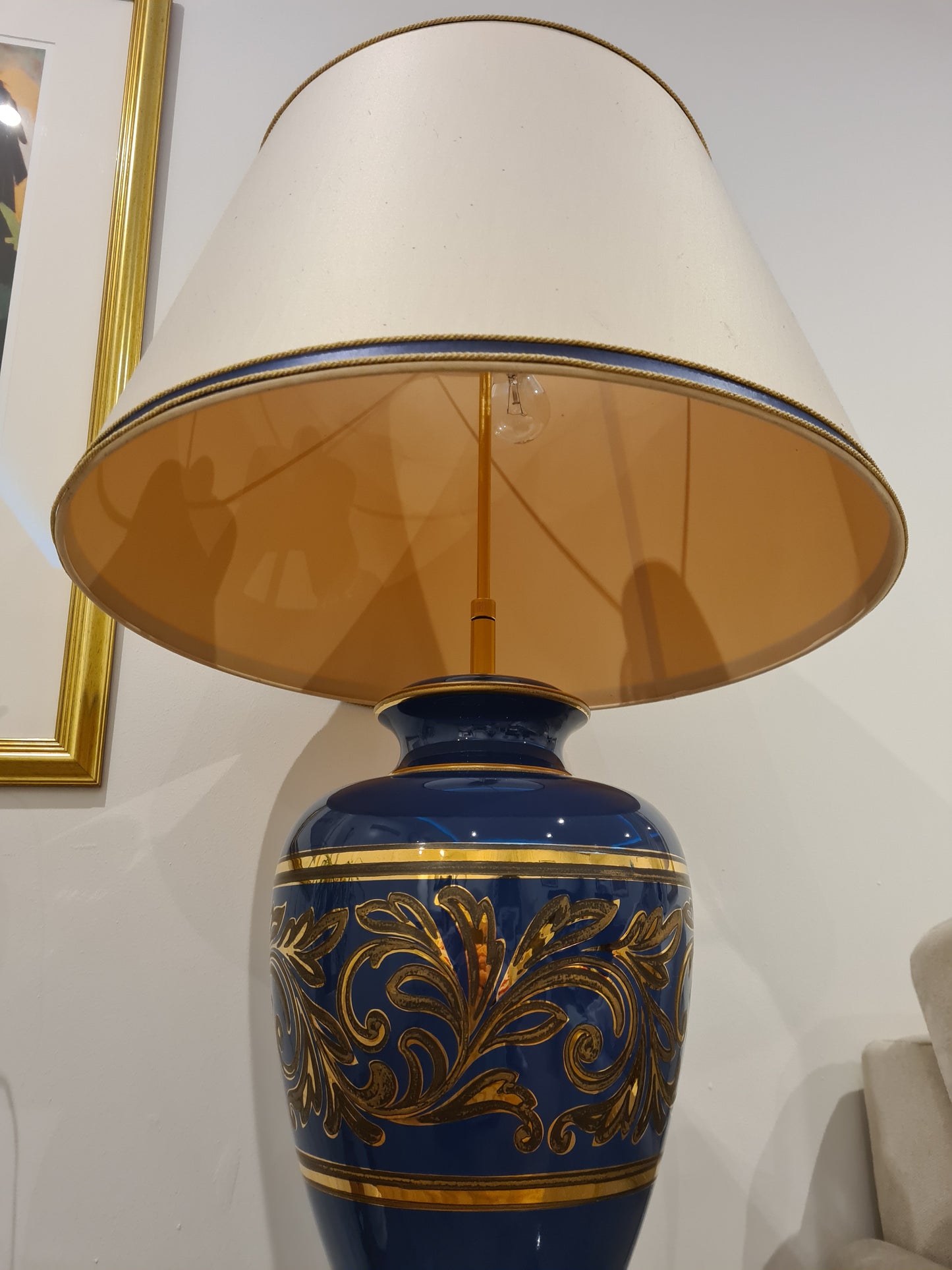 Sigma Tischlampe aus Porzellan – Elegantes Design