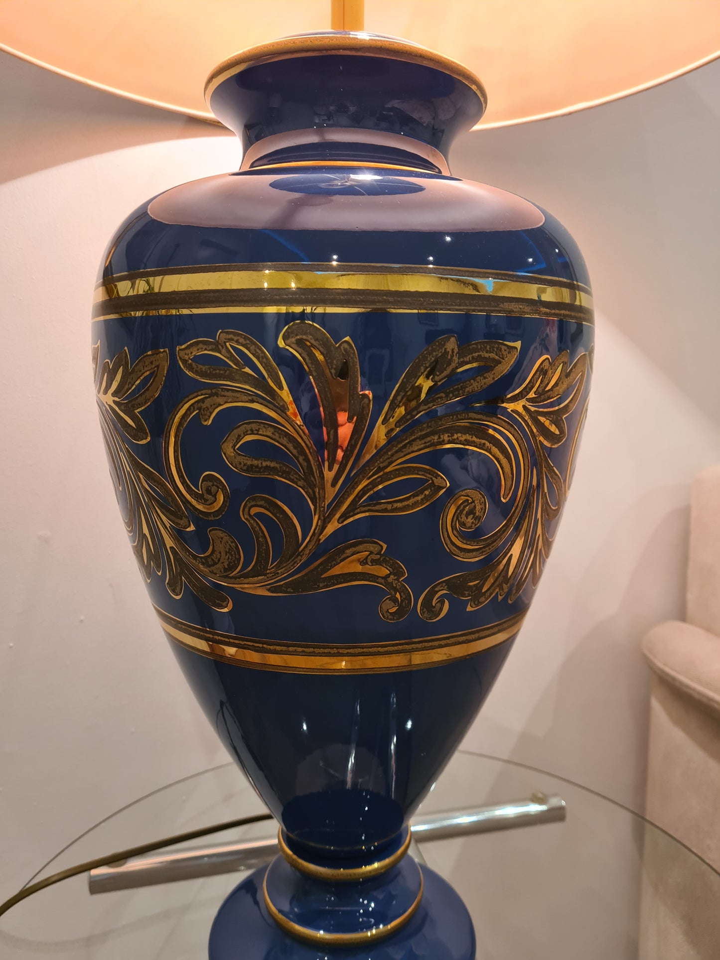 Sigma Tischlampe aus Porzellan – Elegantes Design