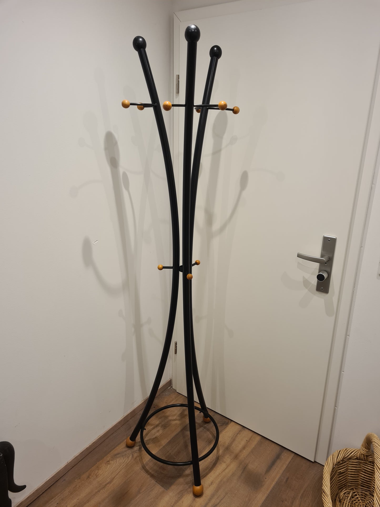 Moderne Garderobe Kleiderständer freistehend schwarz 185cm