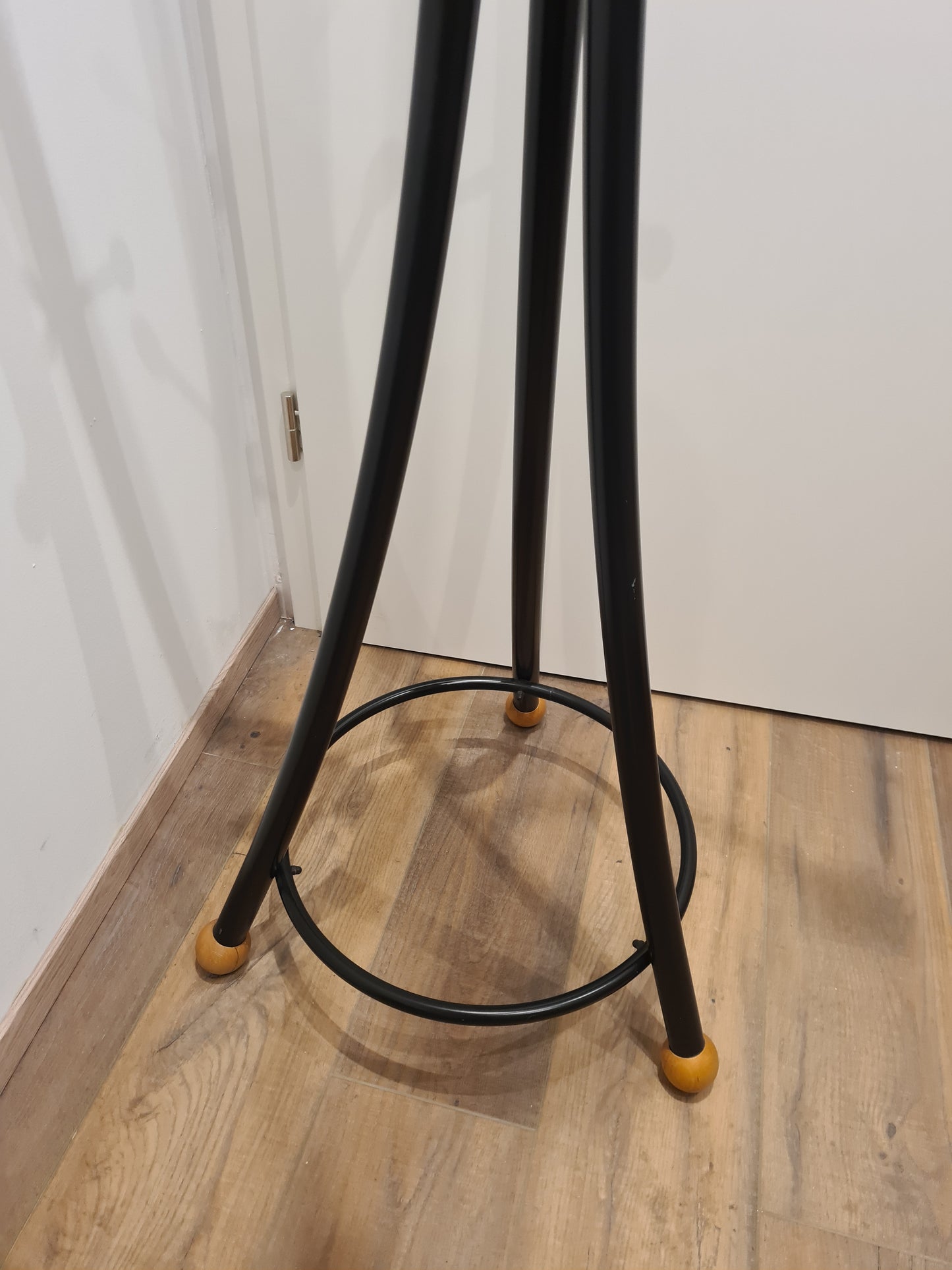 Moderne Garderobe Kleiderständer freistehend schwarz 185cm