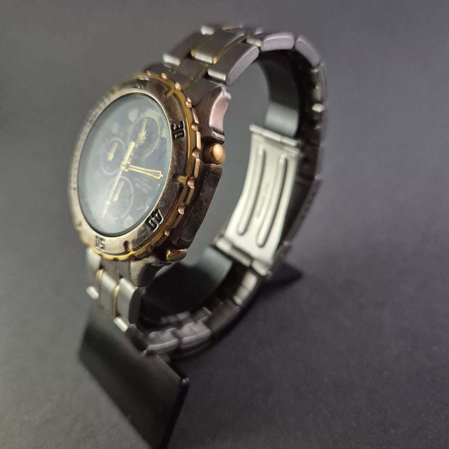 Sportliche Multifunktions-Herrenarmbanduhr – Robustes Design mit Chronograph