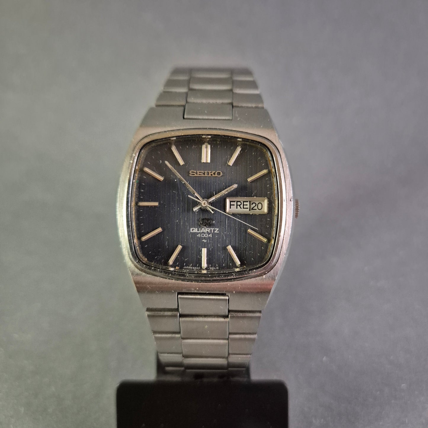 Seiko Herrenarmbanduhr – Klassisches Design mit Datumsanzeige