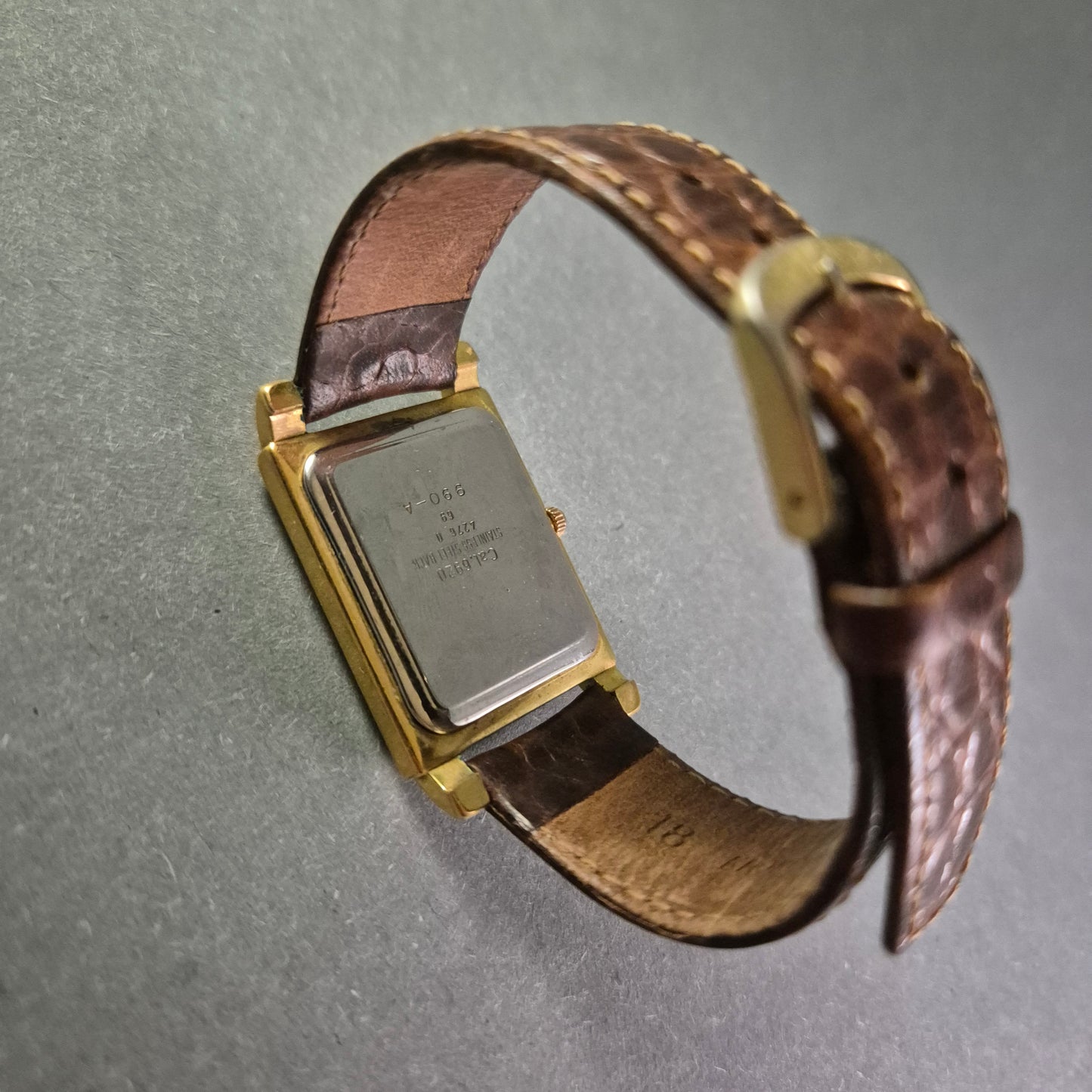 Klassische Prätina Herrenarmbanduhr – Eleganz im rechteckigen Design