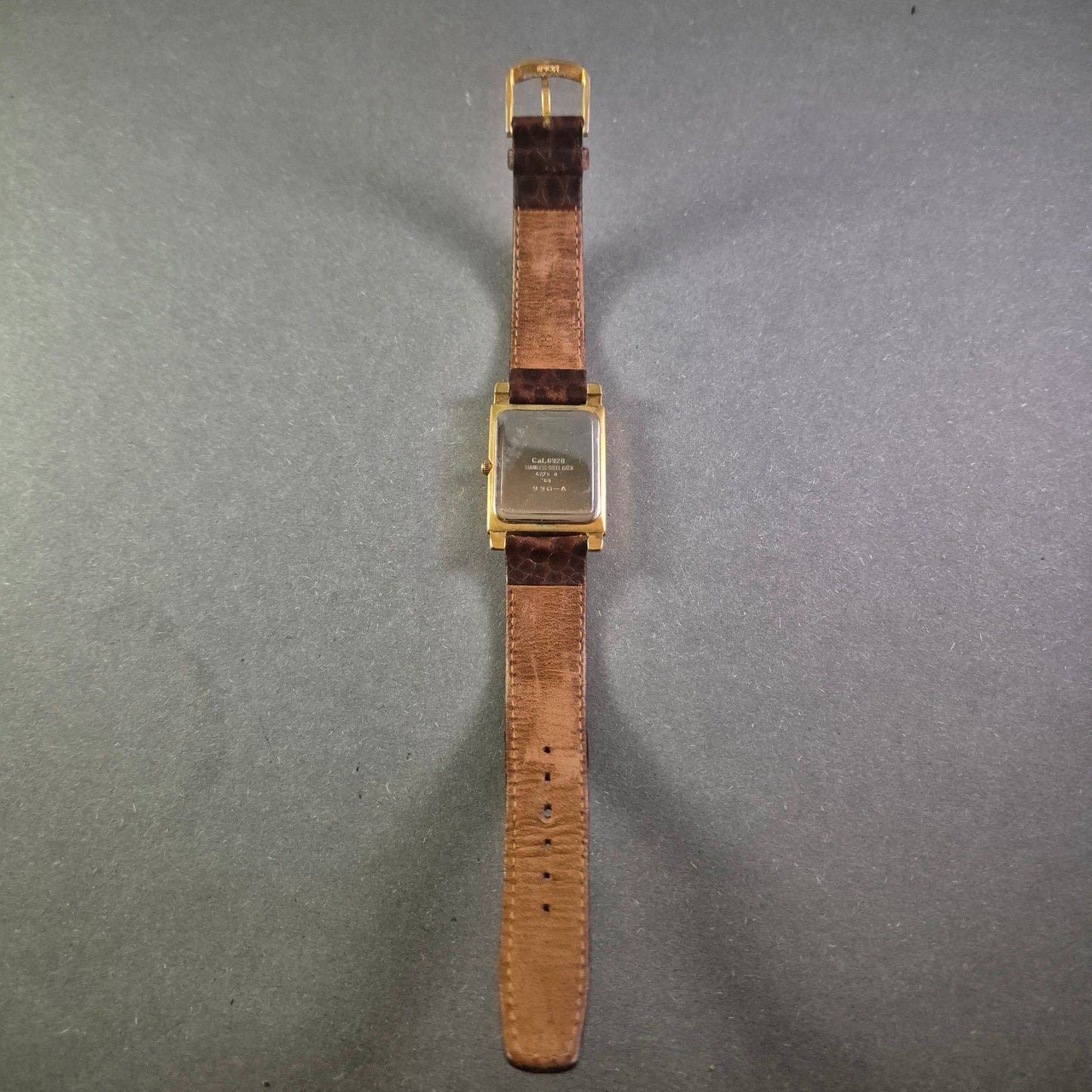 Klassische Prätina Herrenarmbanduhr – Eleganz im rechteckigen Design