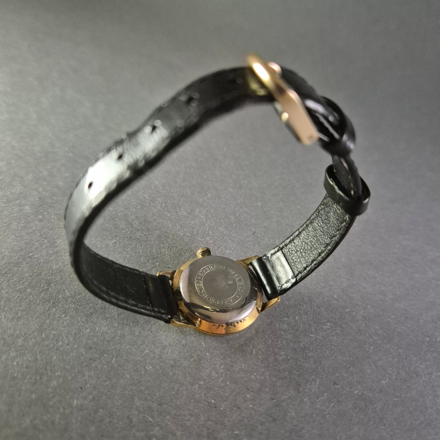 Klassische Primato Herrenarmbanduhr – Zeitlose Eleganz mit Vintage-Charme