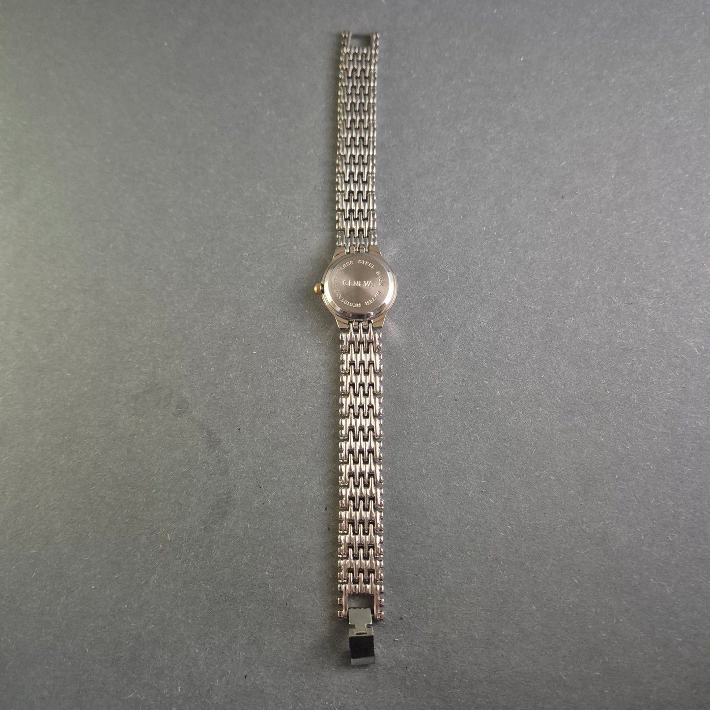 Geneva Damenarmbanduhr – Klassisches Design in Bicolor