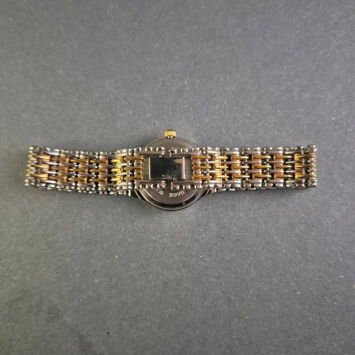 Geneva Damenarmbanduhr – Klassisches Design in Bicolor