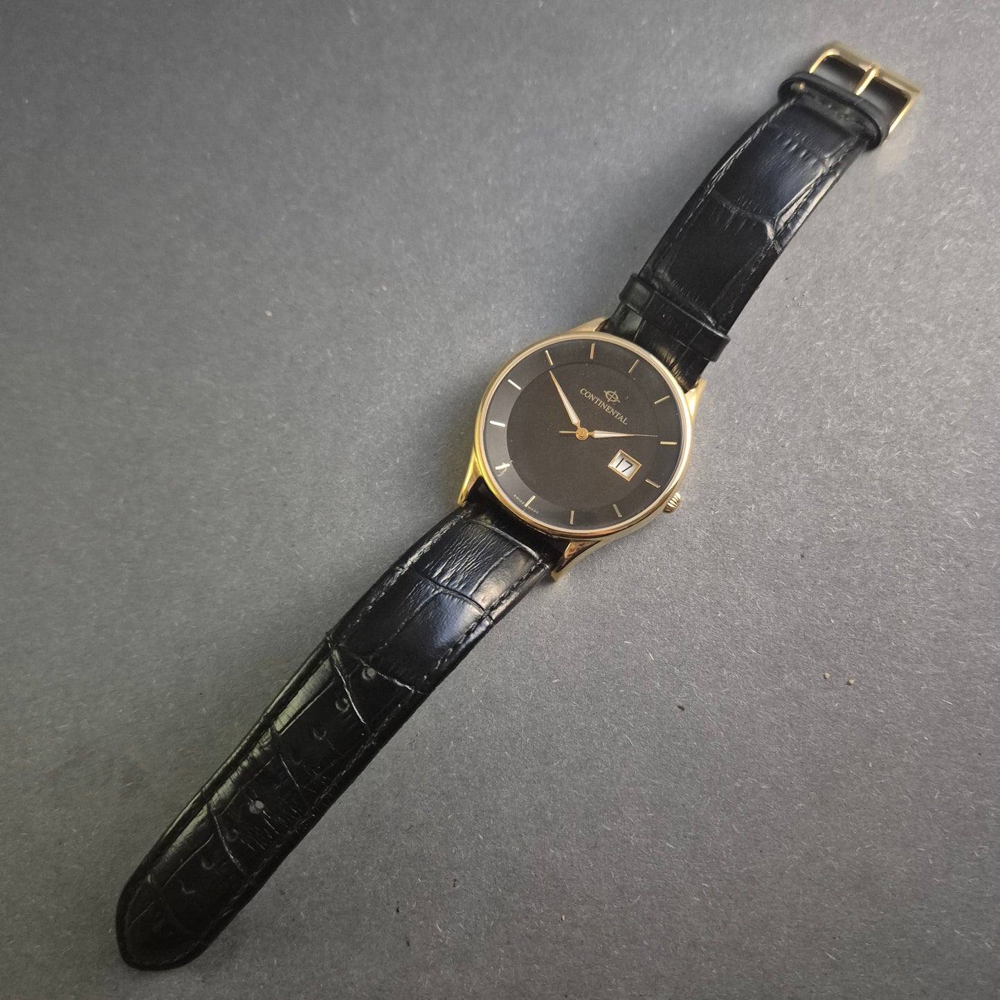 Elegante Continental Herrenarmbanduhr – Schweizer Präzision mit Datumsanzeige