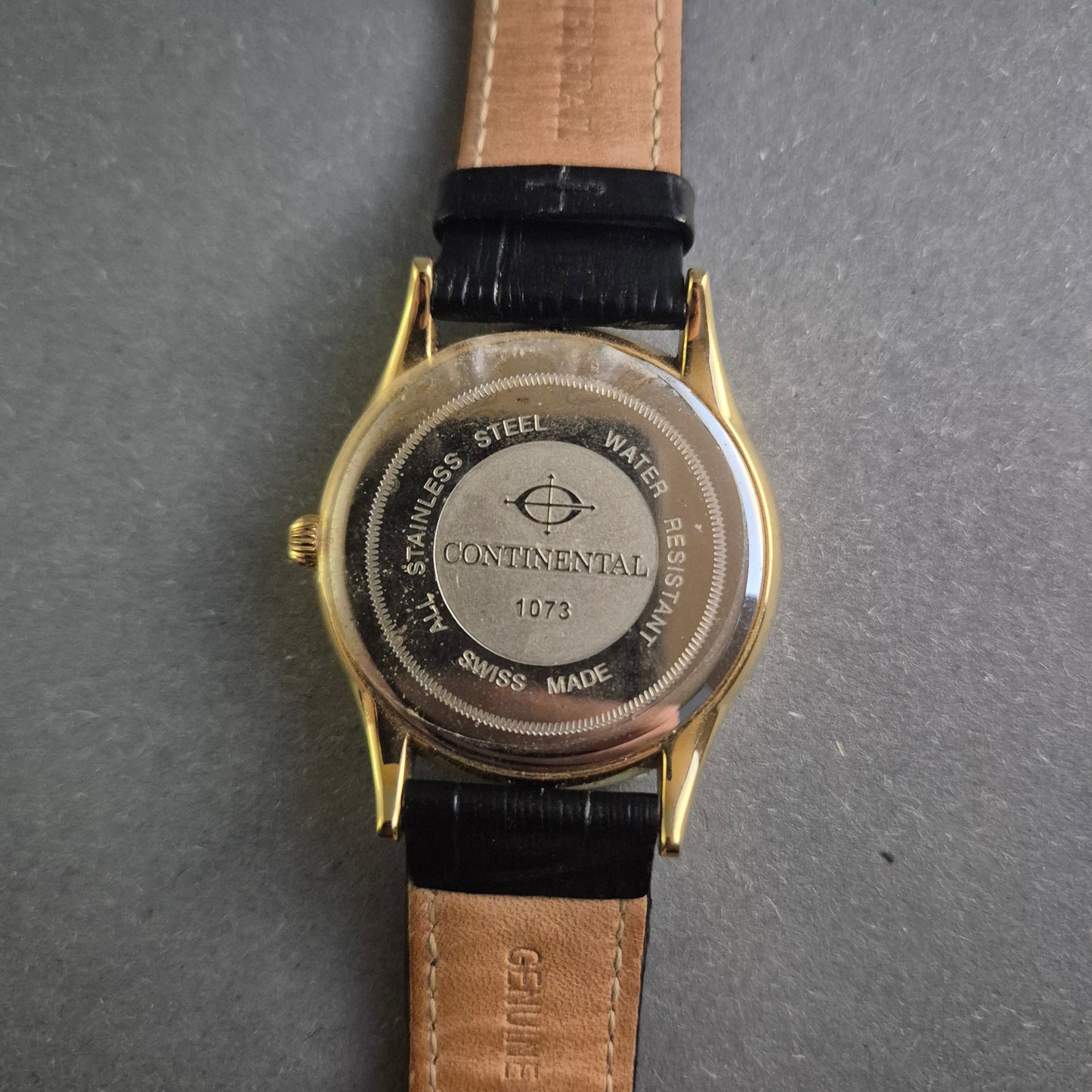 Elegante Continental Herrenarmbanduhr – Schweizer Präzision mit Datumsanzeige