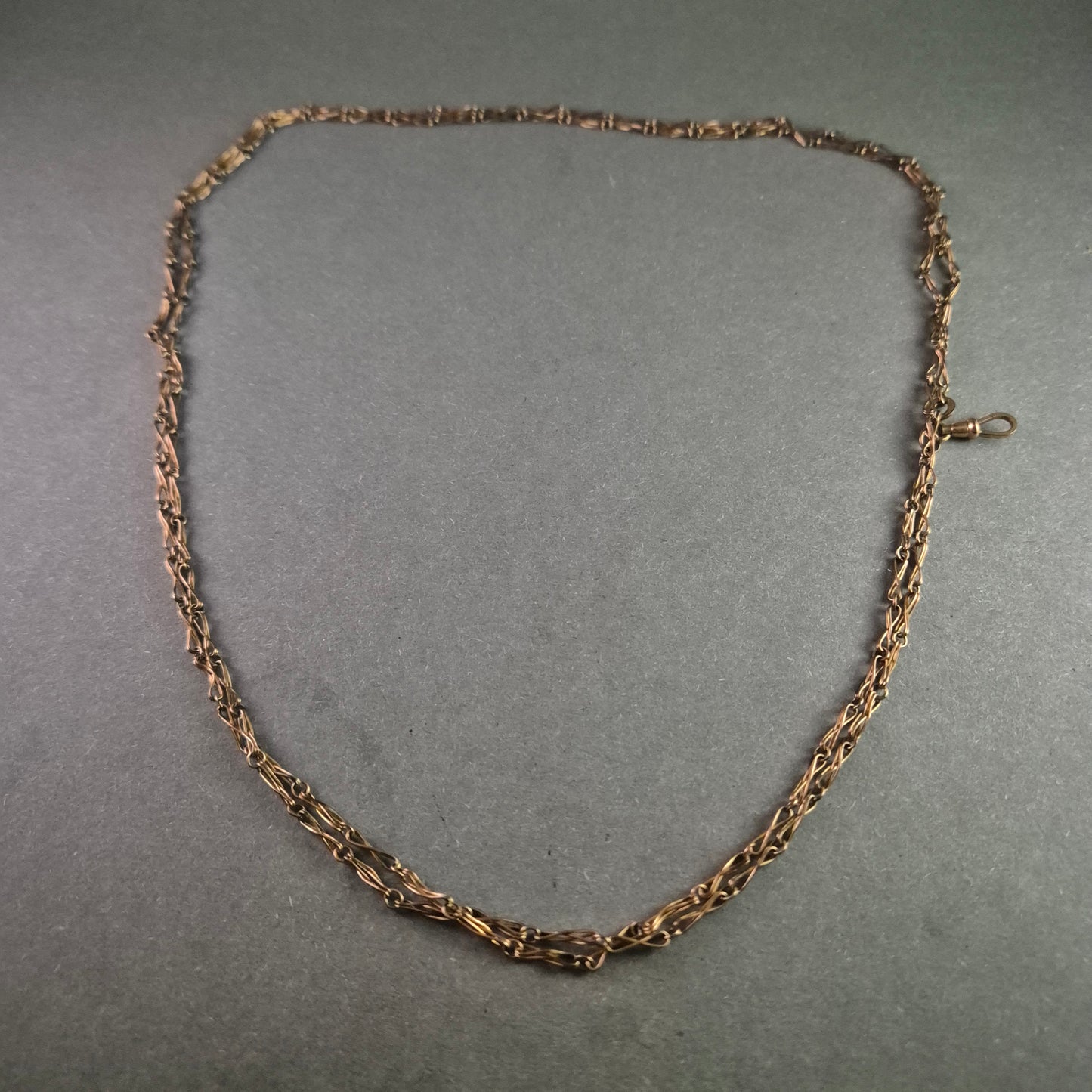 Feine Vintage-Kette aus bronzefarbenem Metall – Filigranes Design
