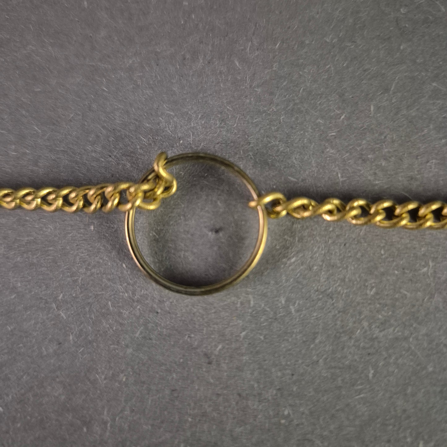 Goldgelbes Kristallarmband – Funkelnde Eleganz für jeden Anlass