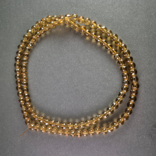 Goldgelbes Kristallarmband – Funkelnde Eleganz für jeden Anlass