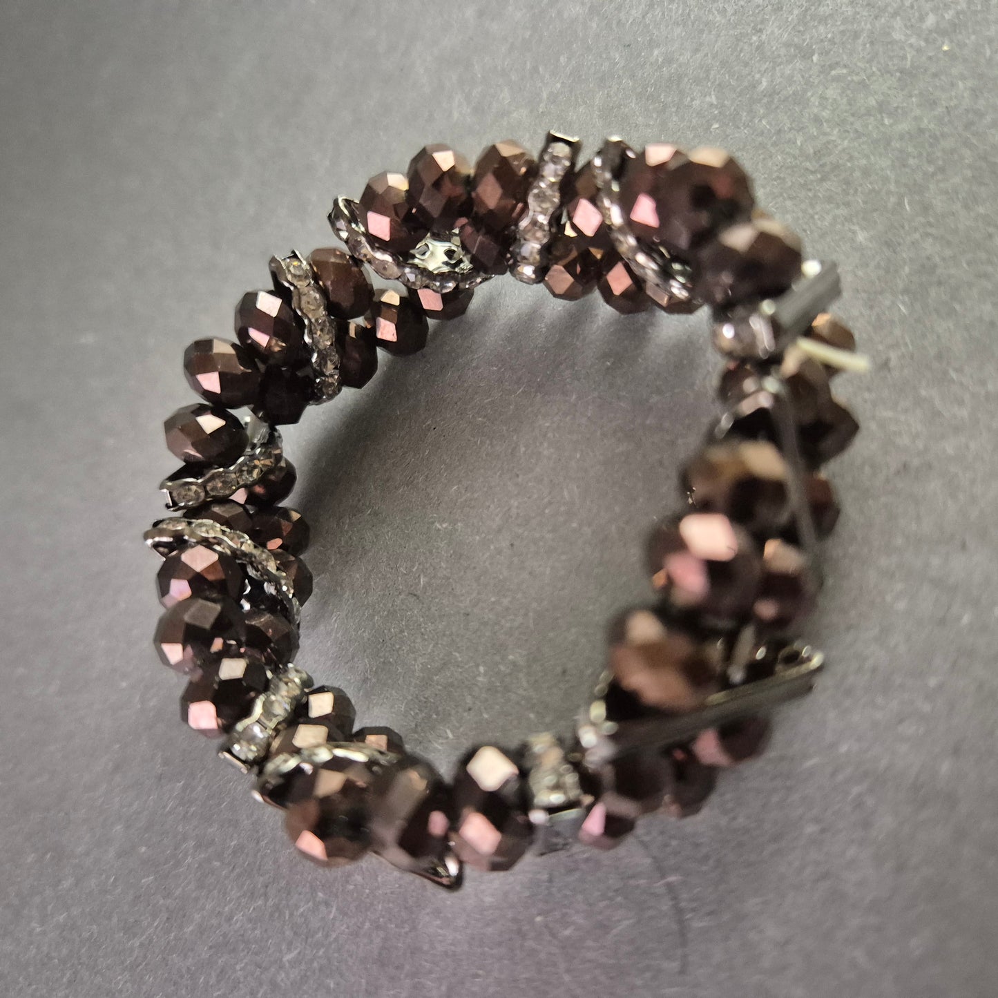 Braunes Funkel-Armband mit Kristallglas – Edler Look für jeden Anlass