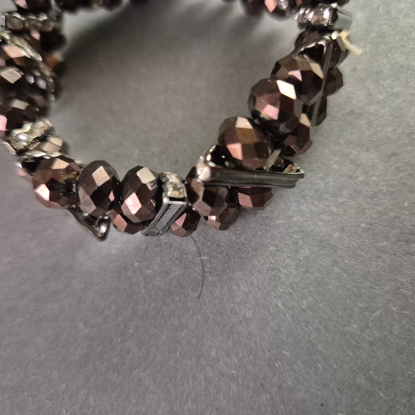 Braunes Funkel-Armband mit Kristallglas – Edler Look für jeden Anlass