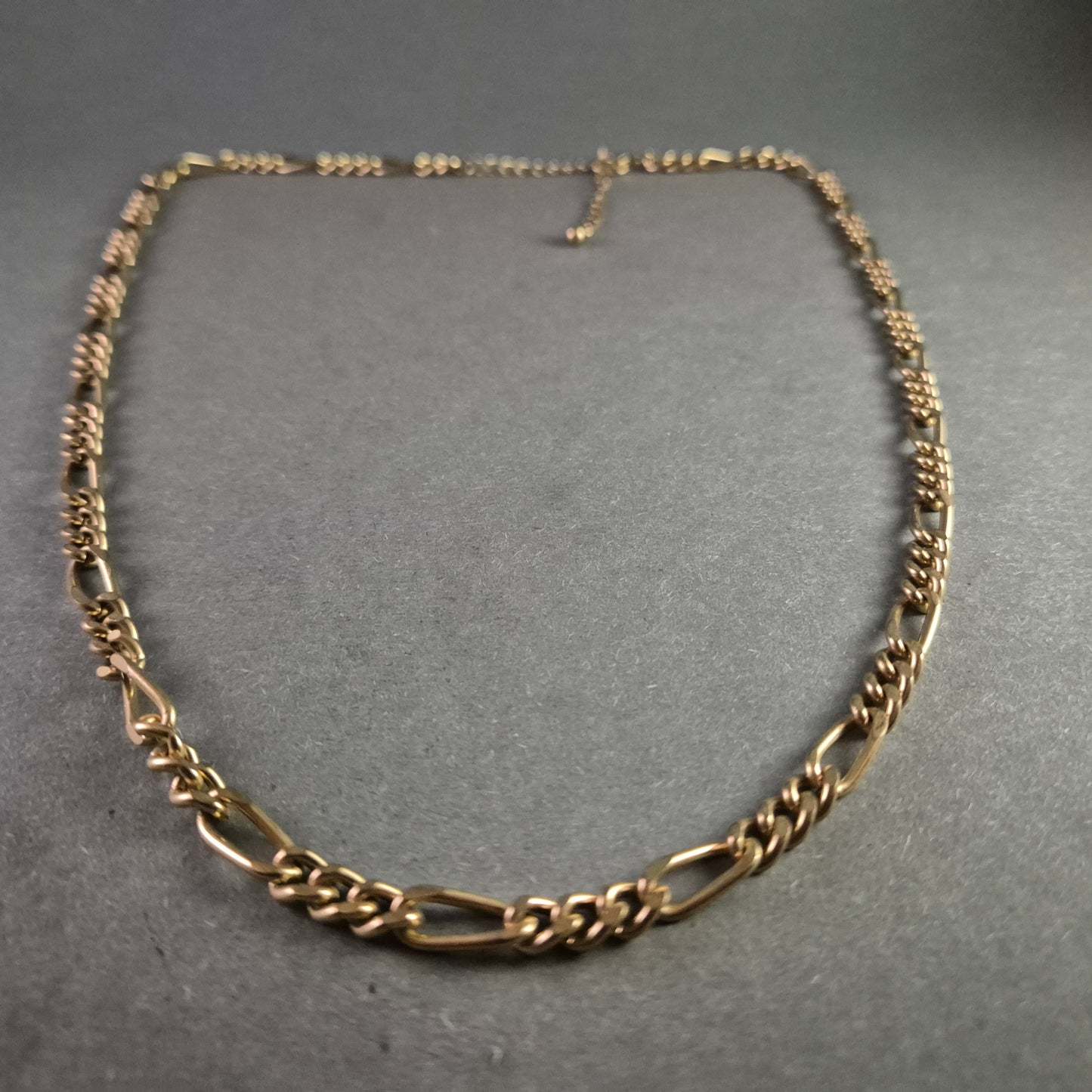 Klassische Halskette im Figaromuster – Zeitlose Eleganz