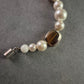 Elegantes Perlenarmband mit Bernsteinakzenten – Stilvoll und zeitlos